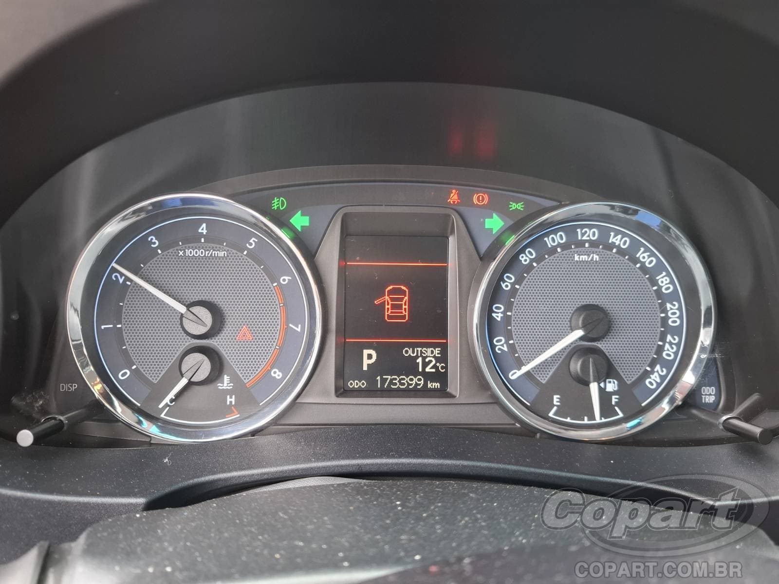 Toyota Corolla 2017 — foto 8