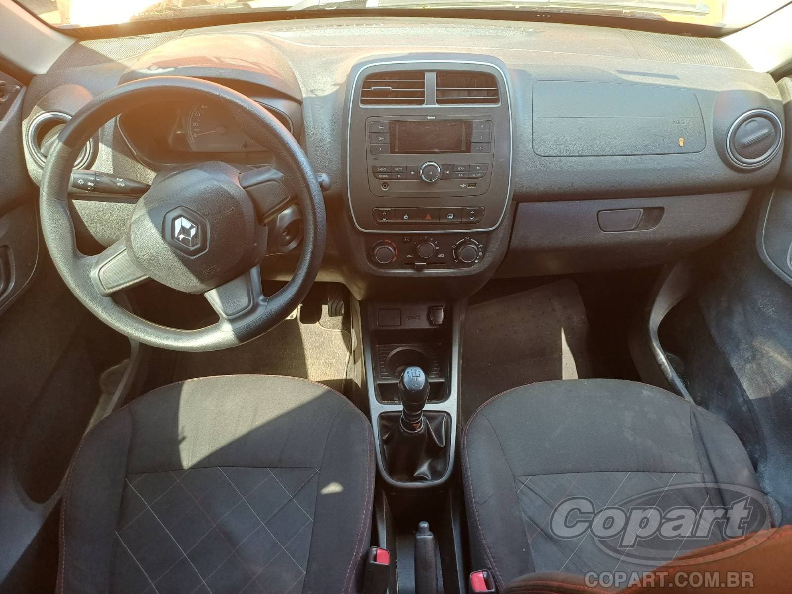 Renault Kwid 2020 — foto 9