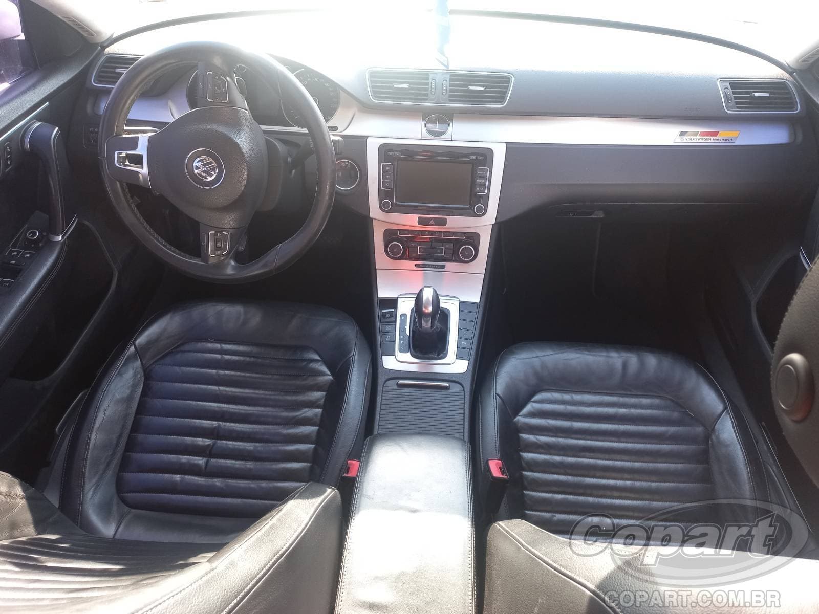 Volkswagen Passat 2011 — foto 9