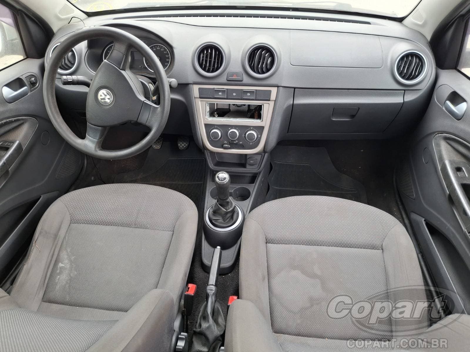 Volkswagen Voyage 2011 — foto 9
