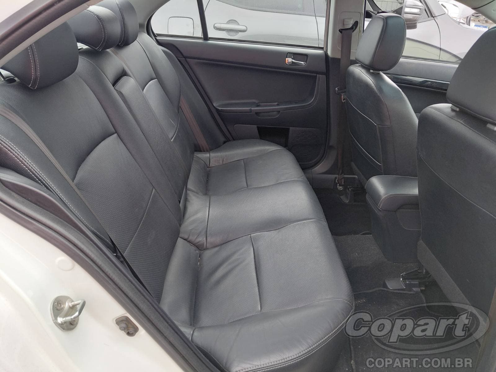 Mitsubishi Lancer 2014 — foto 6