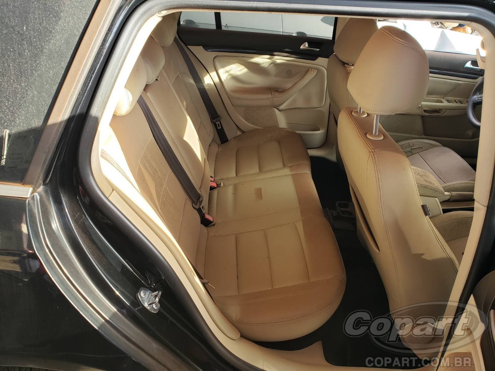 Volkswagen Jetta Variant 2011 — foto 6