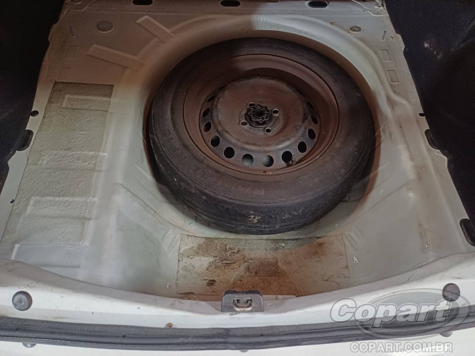 Renault Logan 2017 — foto 10
