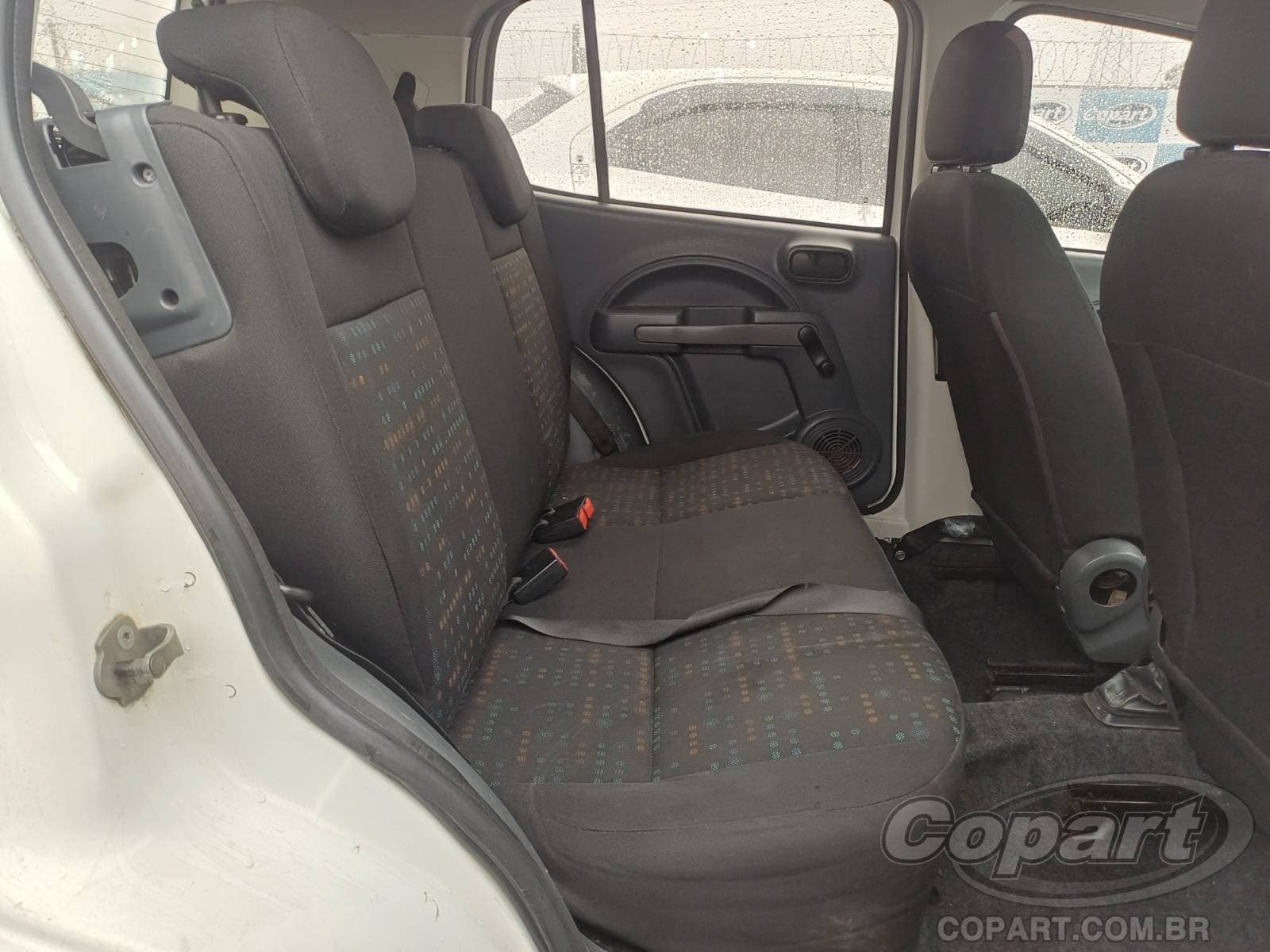 Fiat UNO 2015 — foto 6
