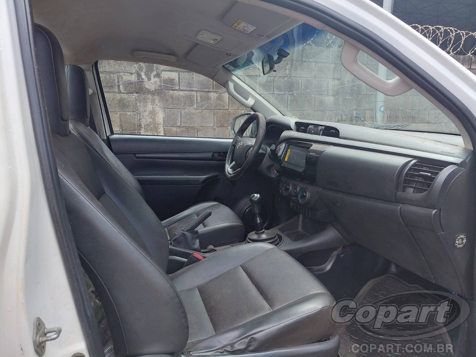 Toyota Hilux CS 2023 — foto 5