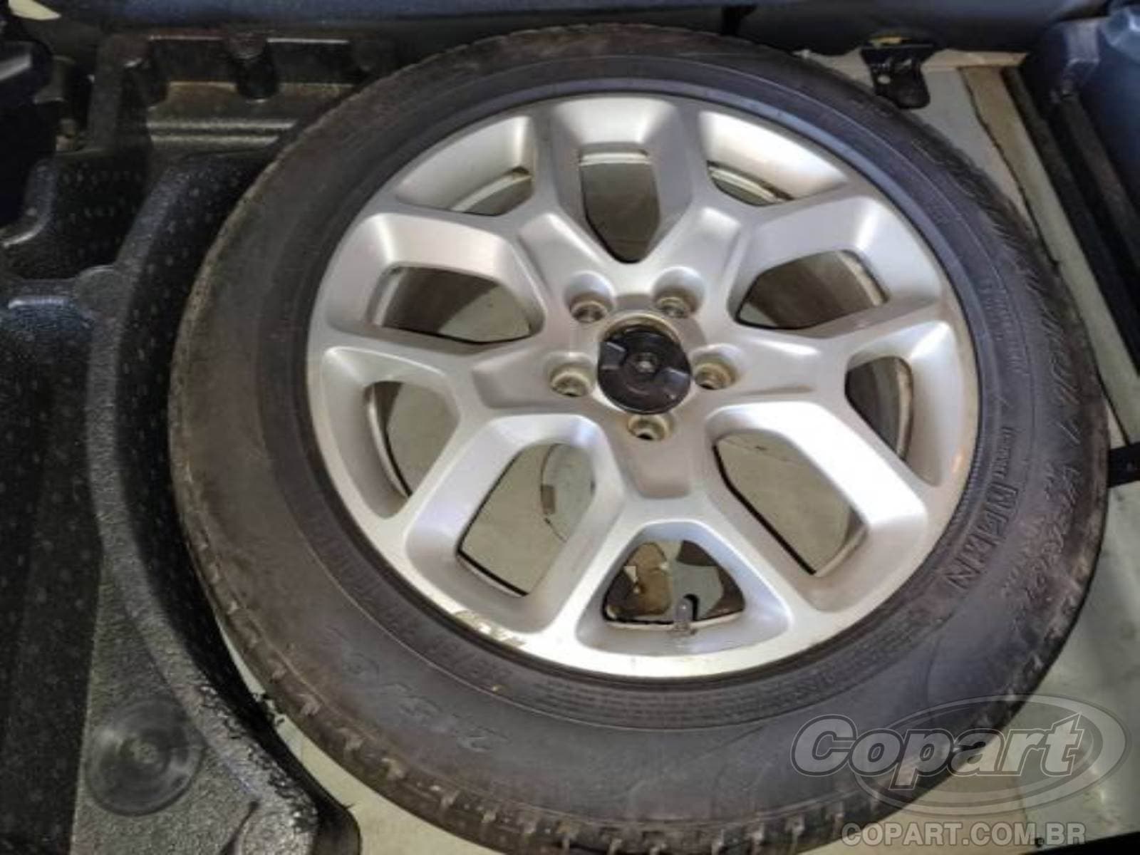 Jeep Renegade 2016 — foto 10