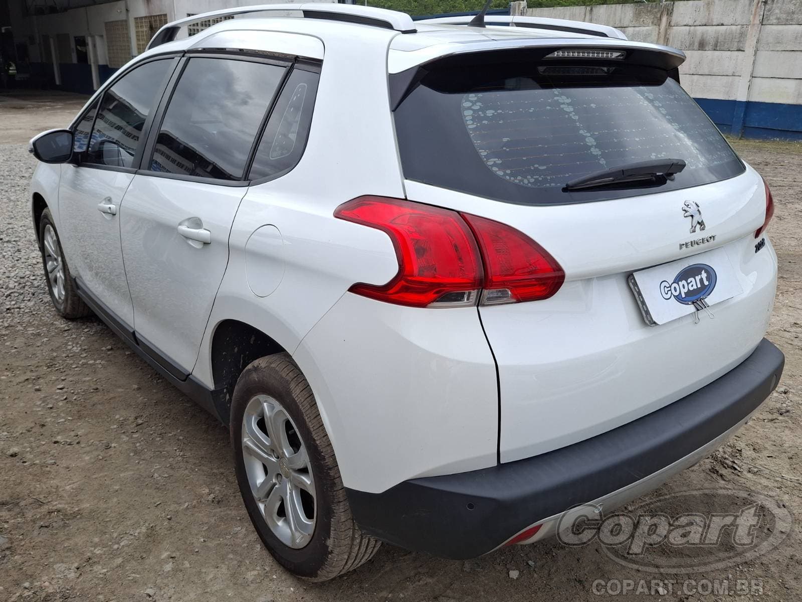 Peugeot 2008 2017 — foto 3