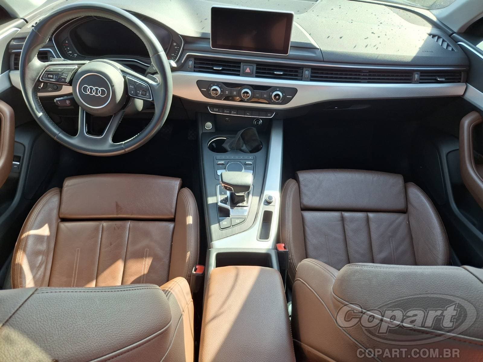 Audi A4 2018 — foto 9