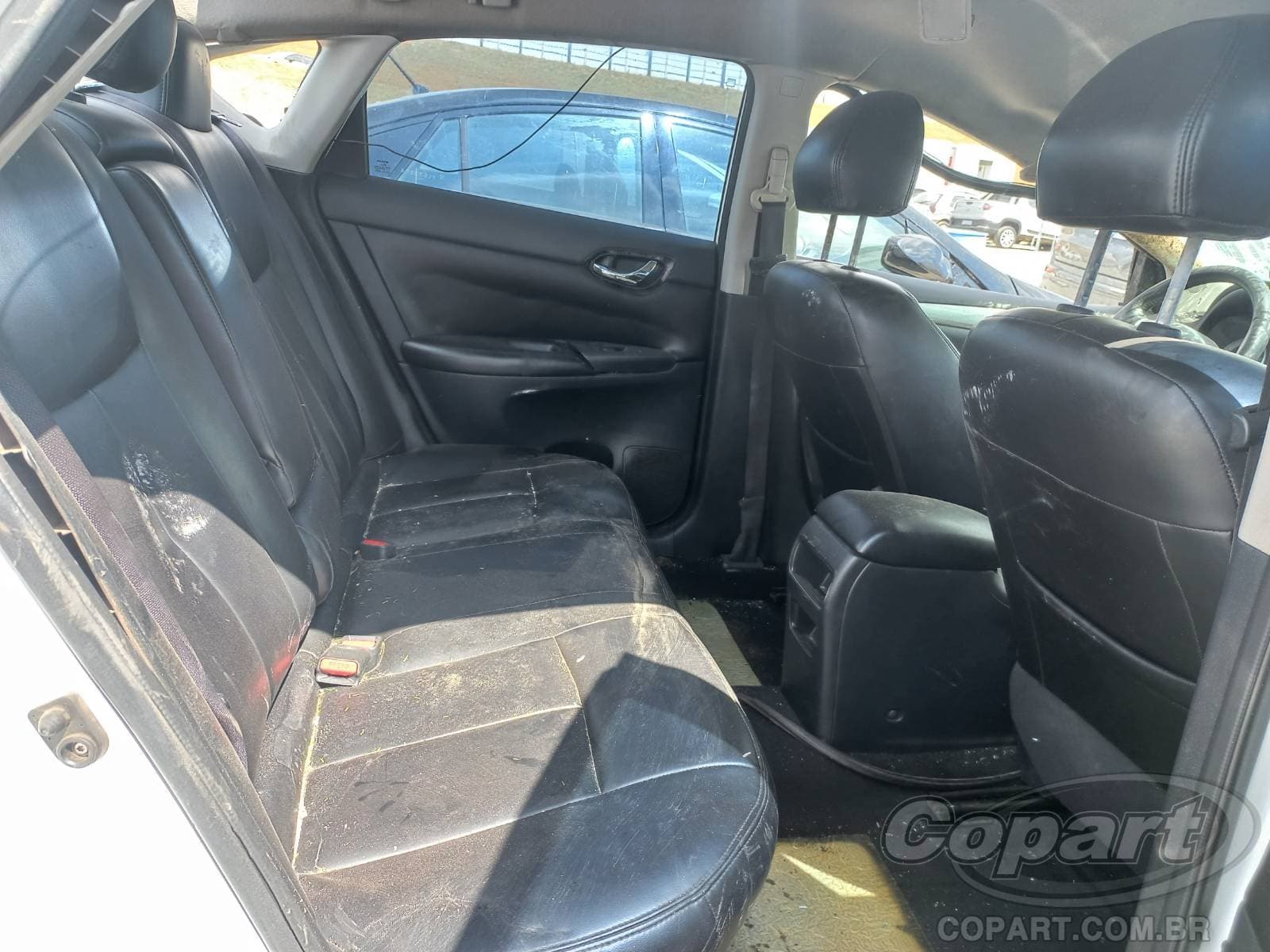 Nissan Sentra 2014 — foto 6