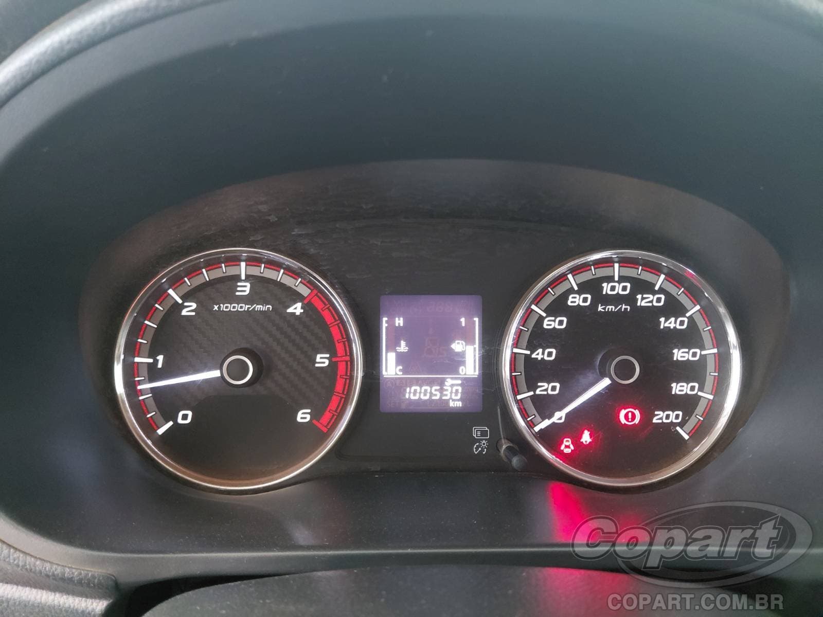 Mitsubishi L200 Triton 2025 — foto 8
