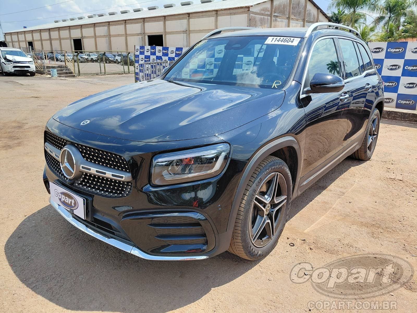 Mercedes-Benz GLB 2025 — foto 2
