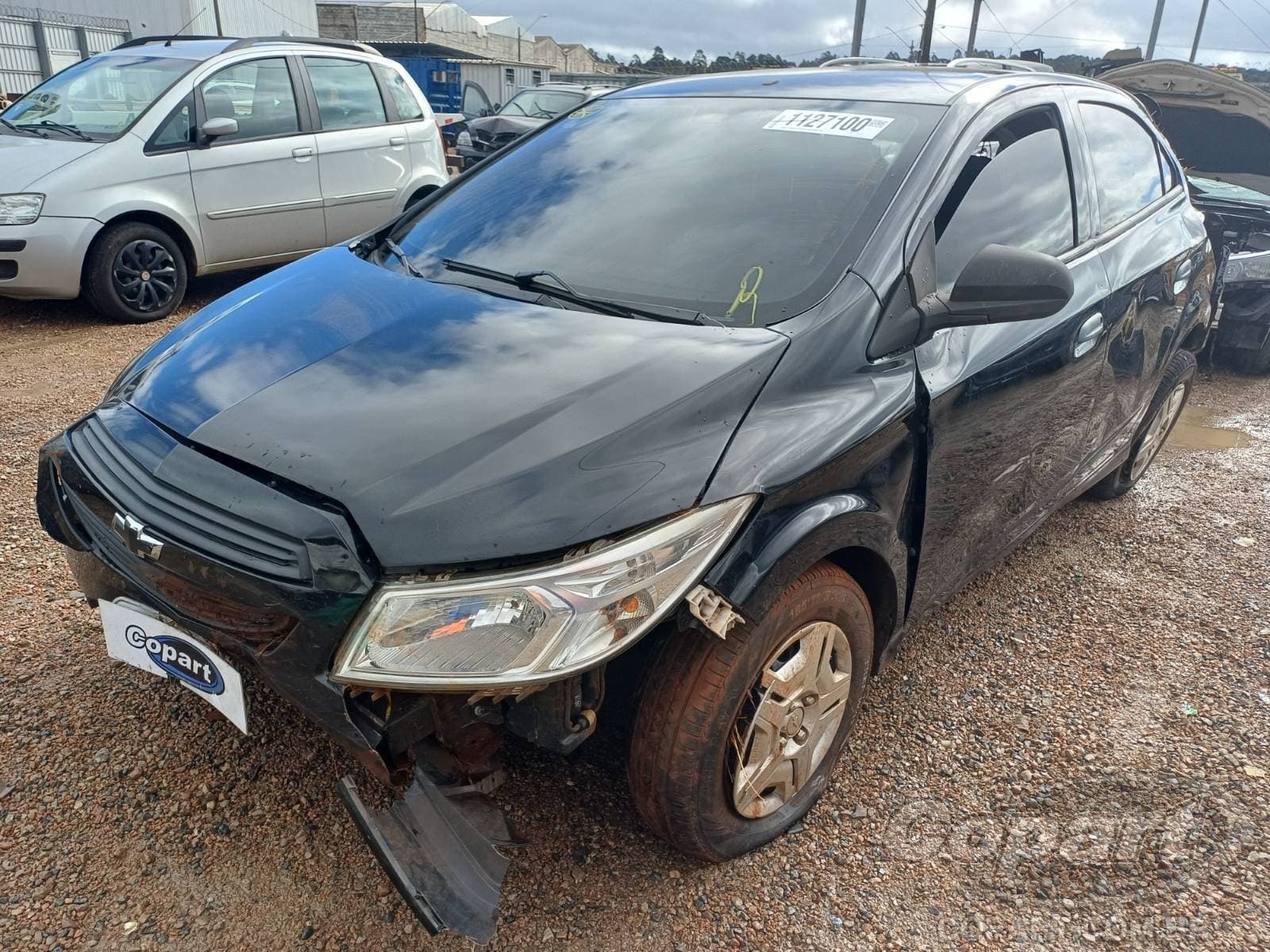 Chevrolet Onix 2018 — foto 2