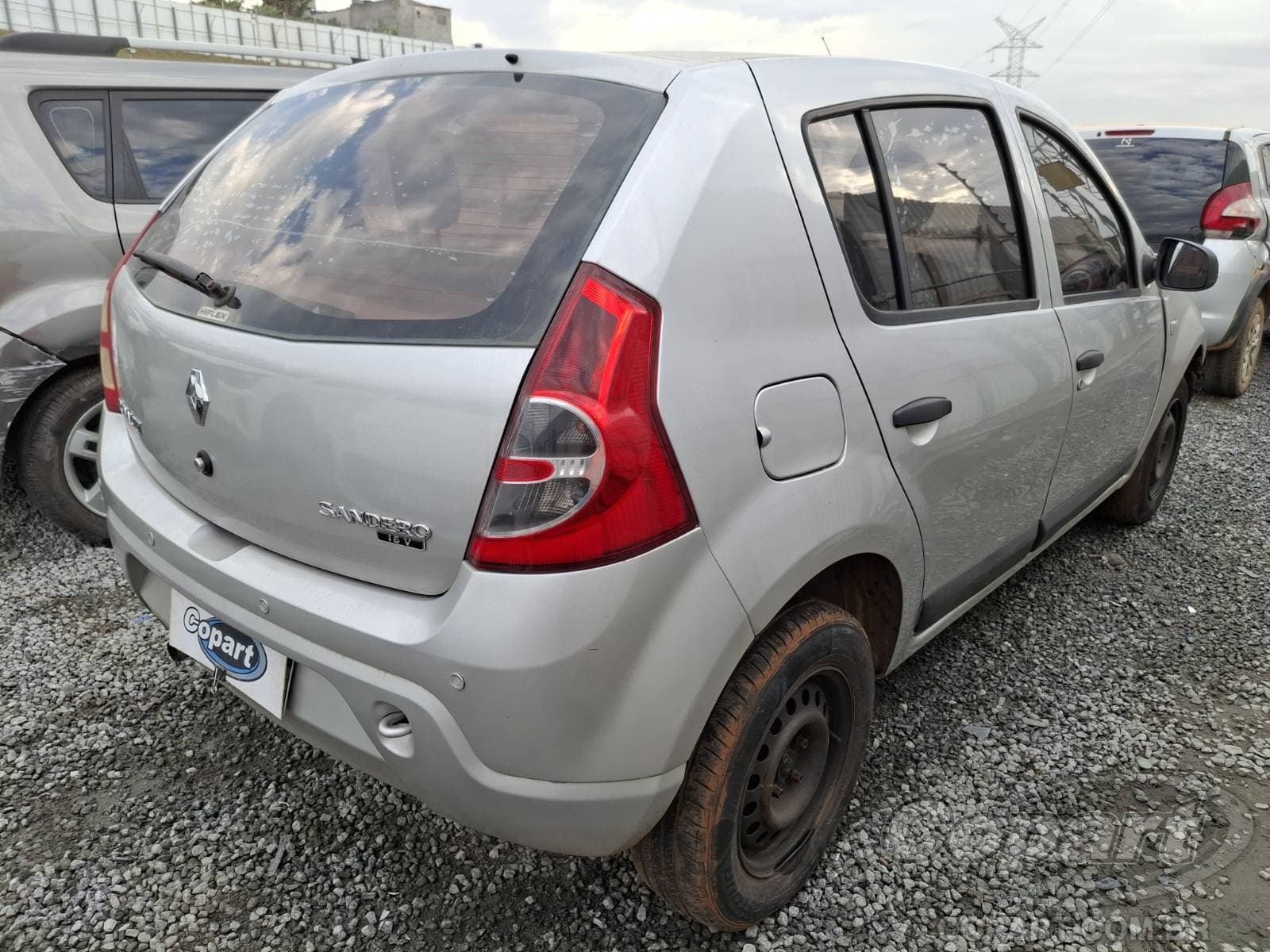 Renault Sandero 2011 — foto 4