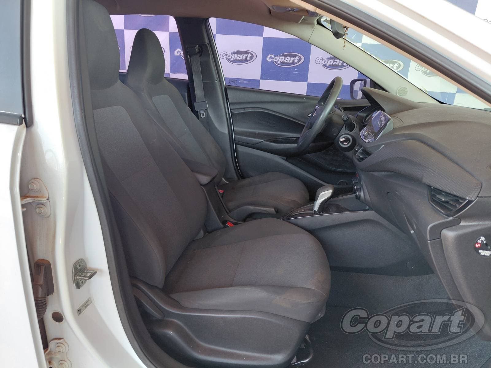 Chevrolet Onix Plus 2020 — foto 5