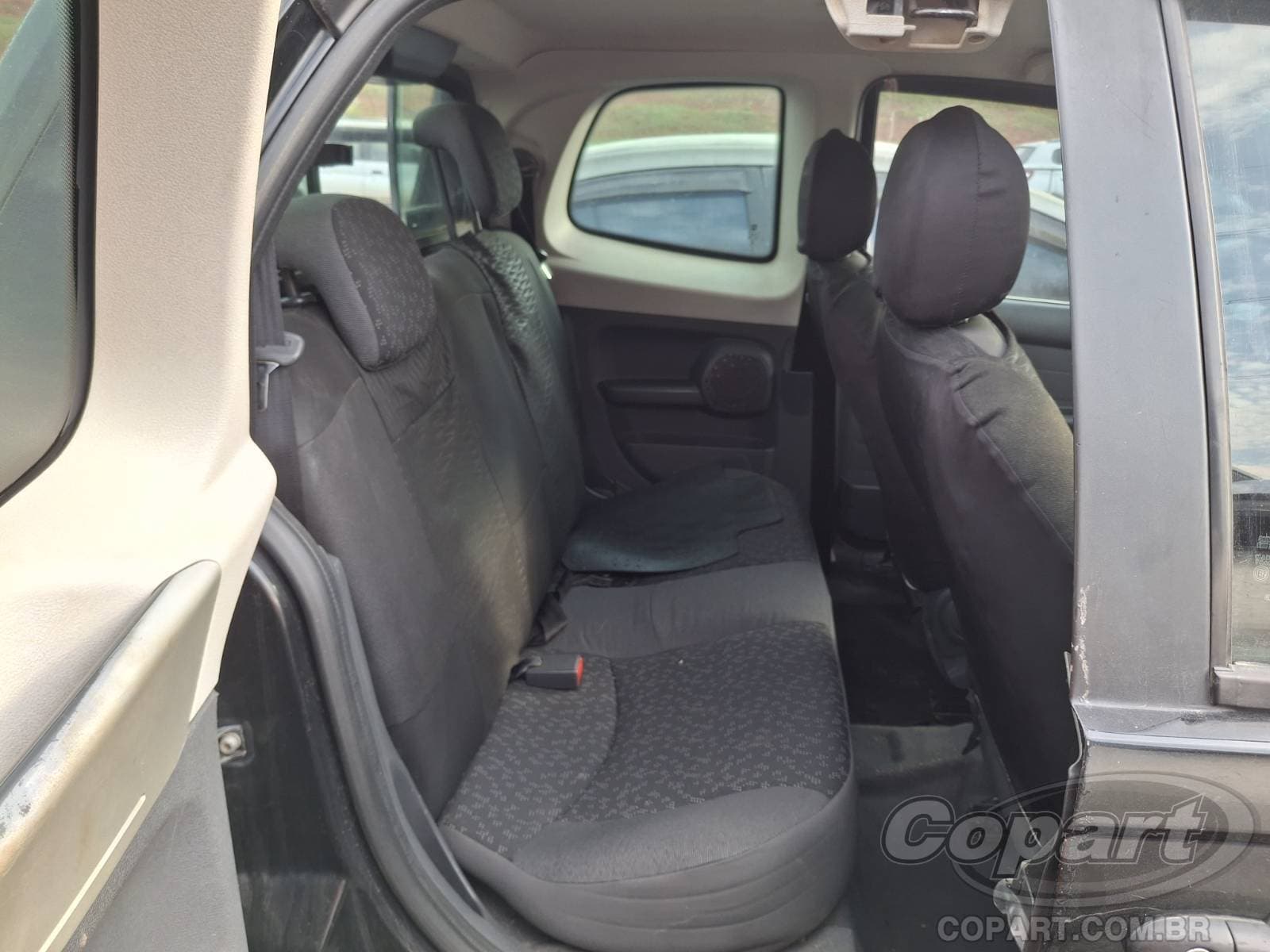Fiat Strada CD 2014 — foto 6