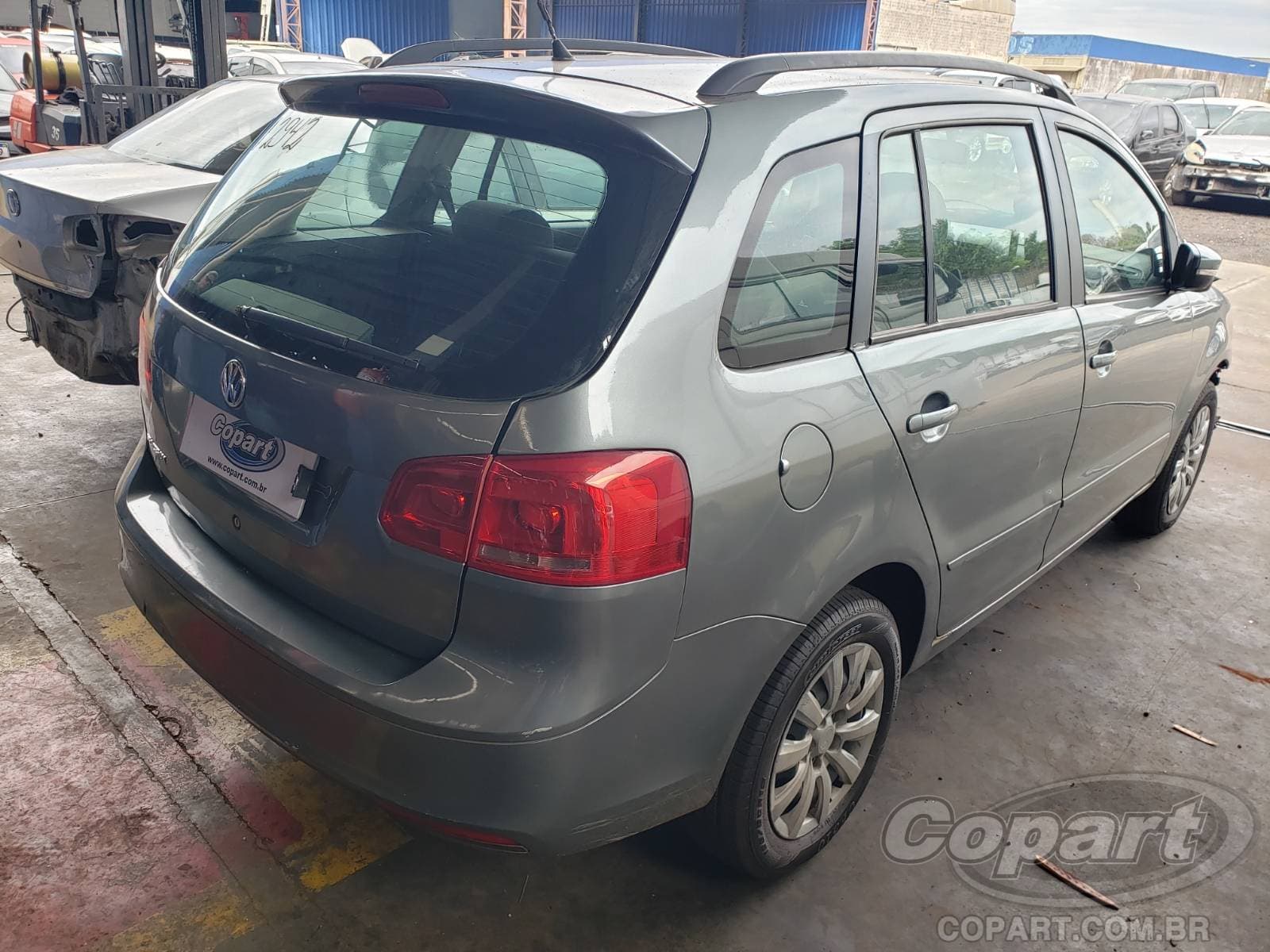 Volkswagen Spacefox 2011 — foto 4