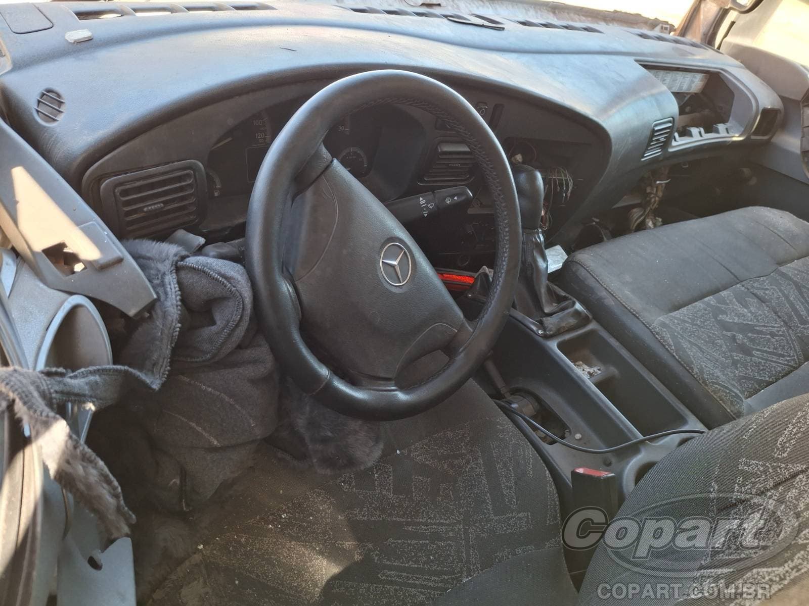 Mercedes-Benz Accelo 2014 — foto 9