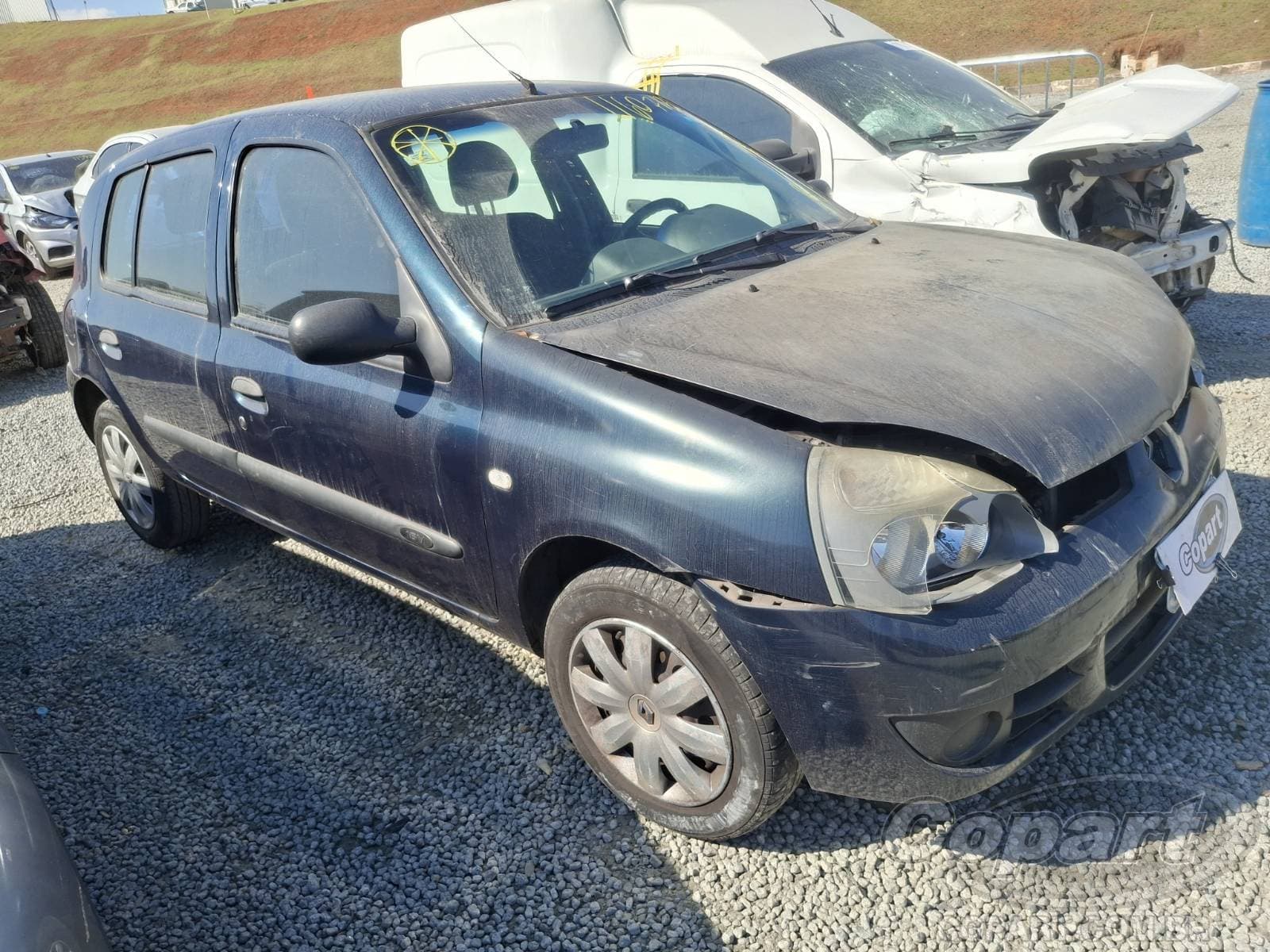 Renault Clio 1.0 16V HI-FLEX 2006