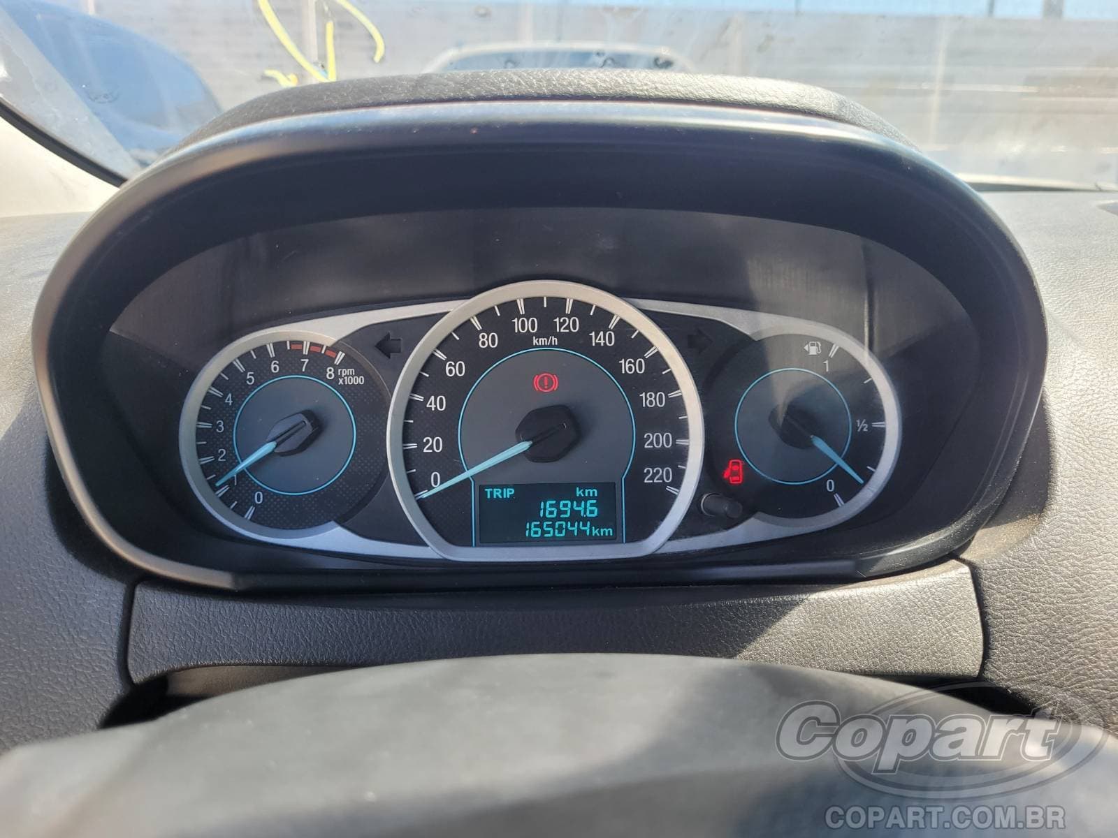 Ford KA Sedan 2018 — foto 8