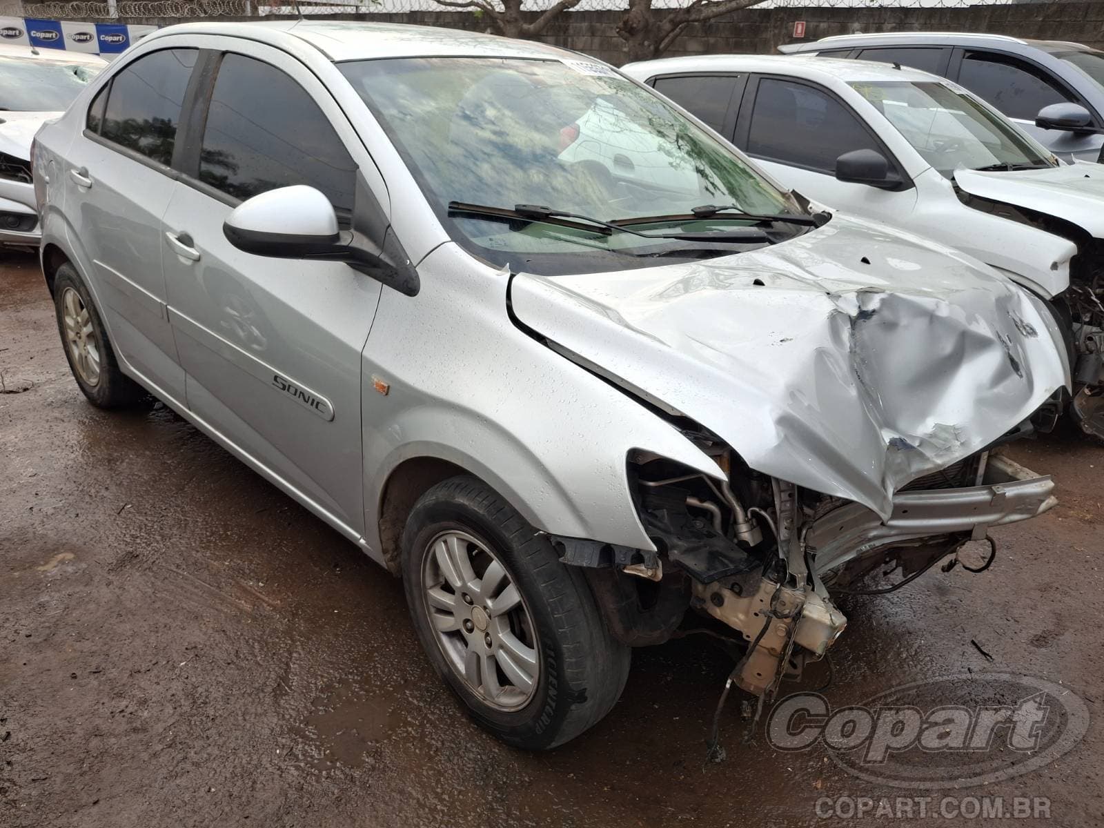 Chevrolet Sonic Sedan 1.6 16V ECOTEC 2013