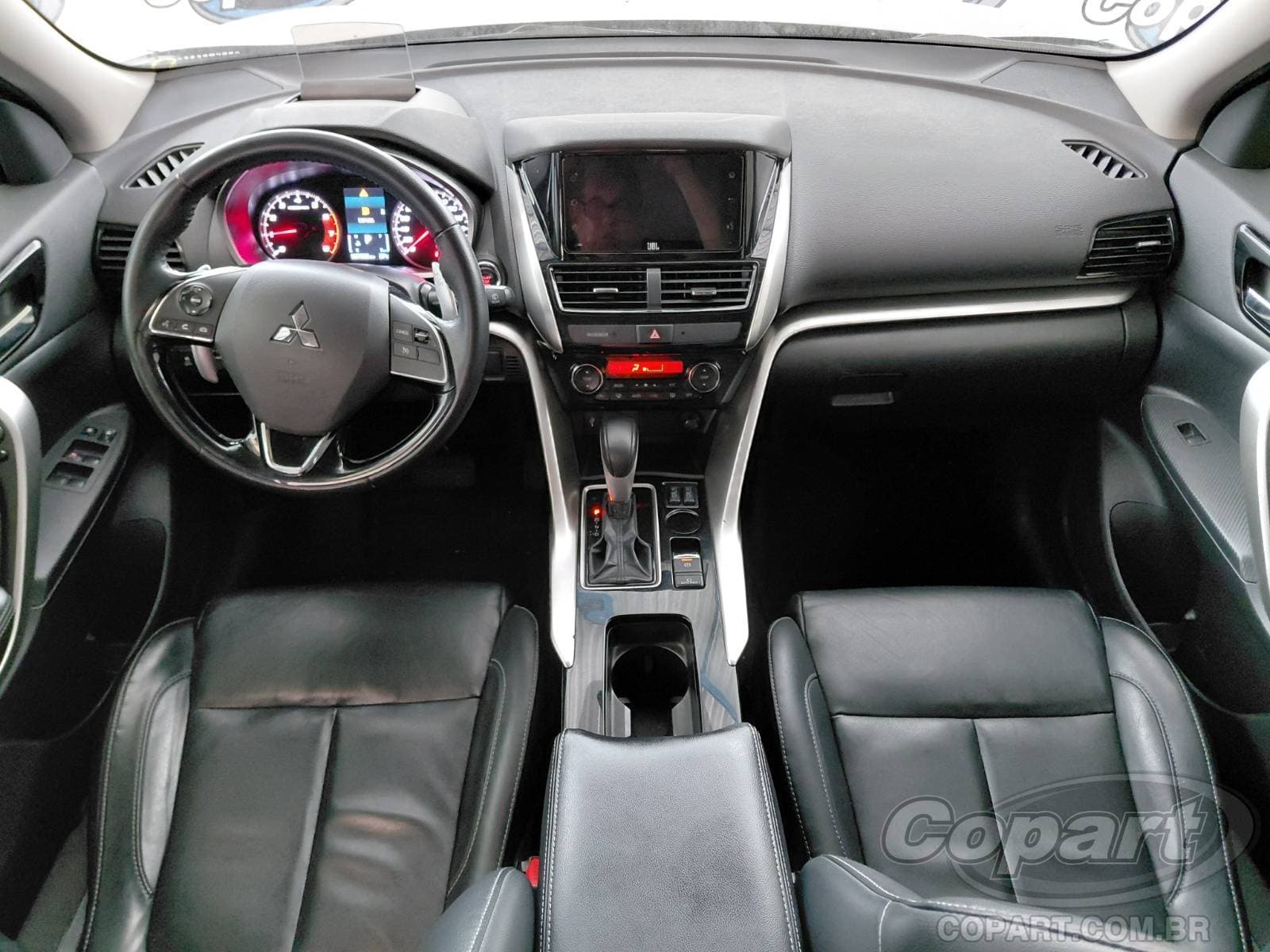 Mitsubishi Eclipse Cross 2024 — foto 9