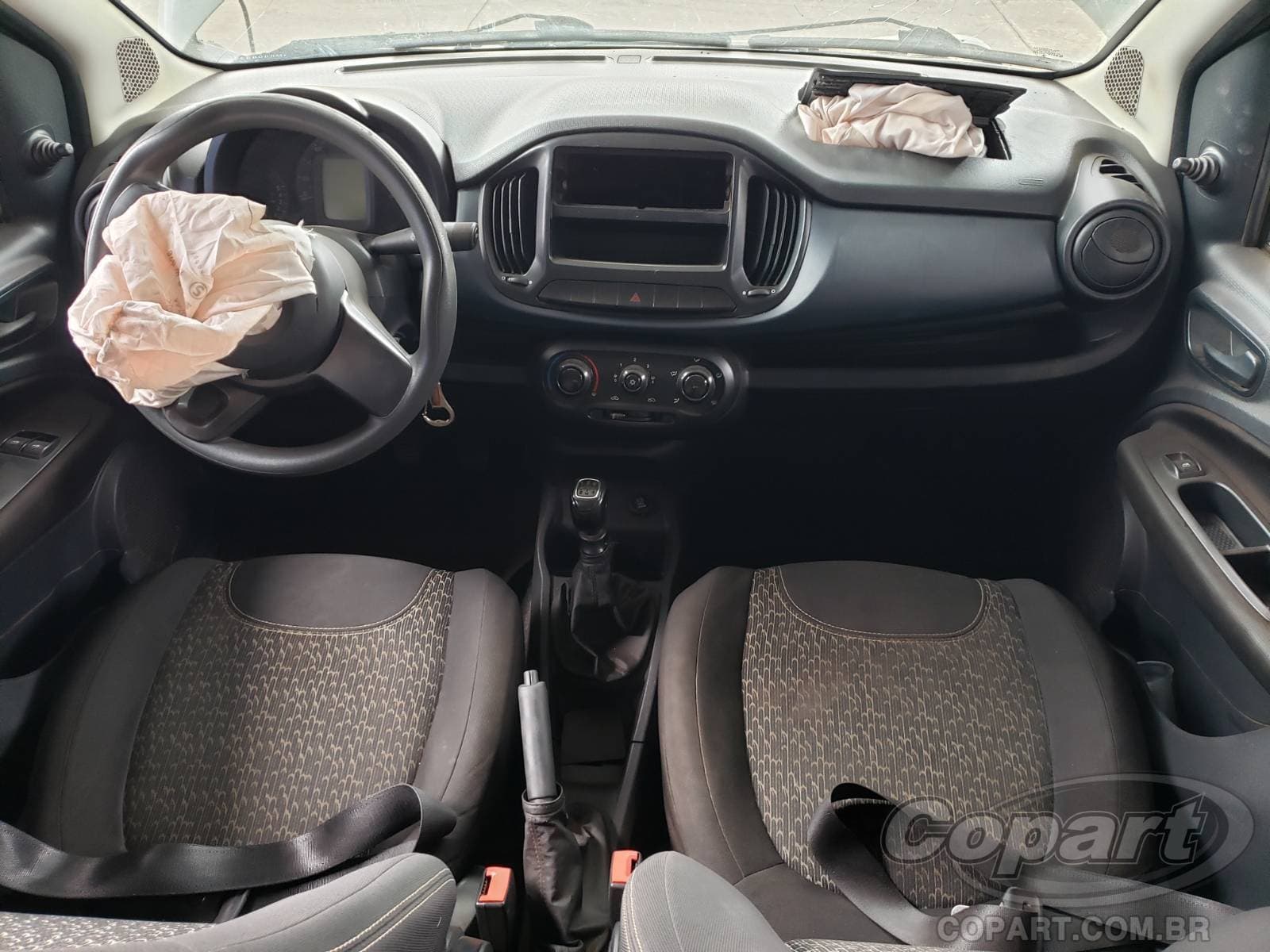 Fiat UNO 2021 — foto 9