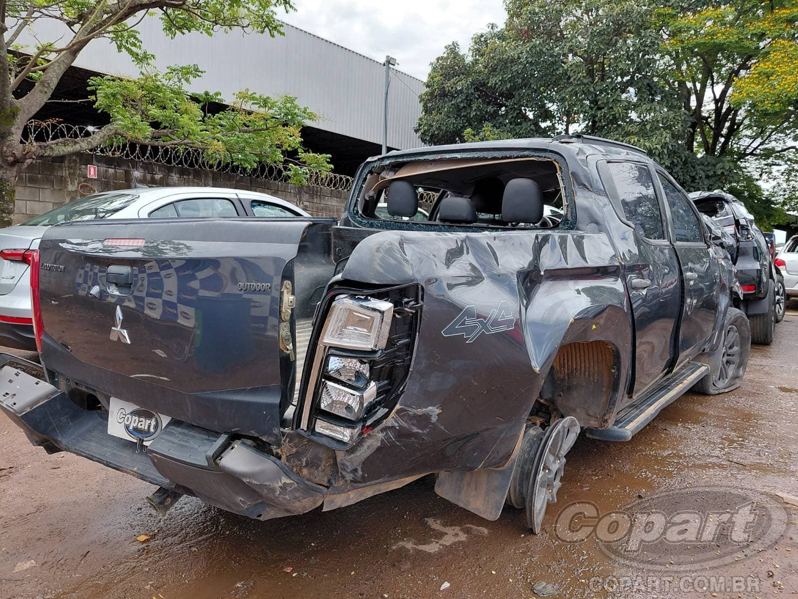 Mitsubishi L200 Triton 2025 — foto 4