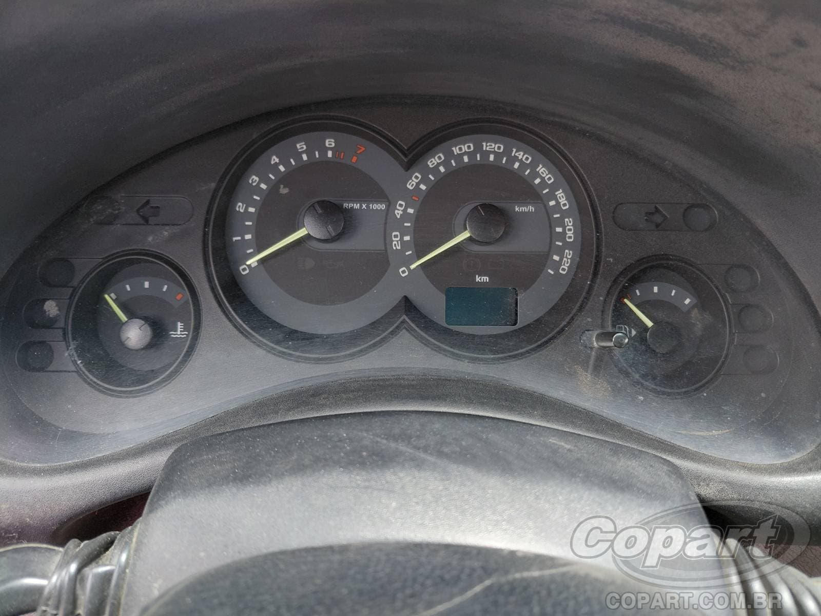 Chevrolet Classic 2010 — foto 8