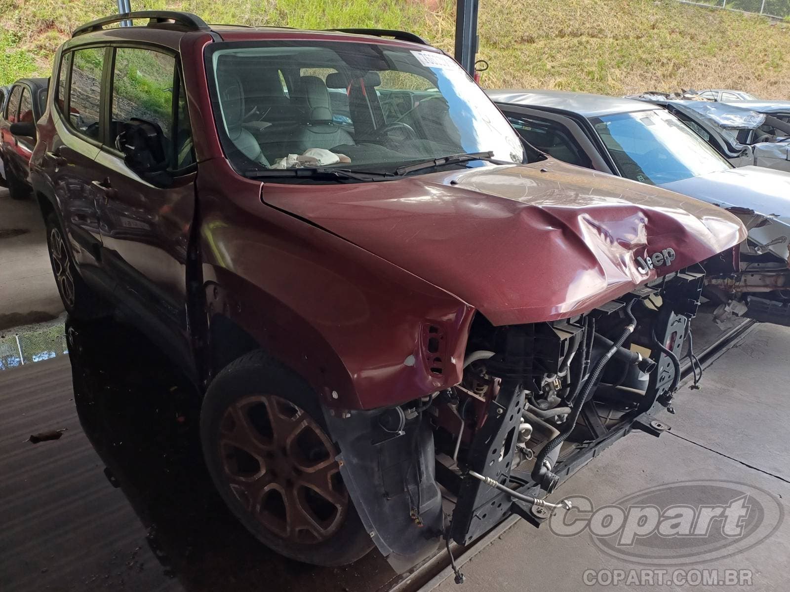 Jeep Renegade 2018 — foto 1