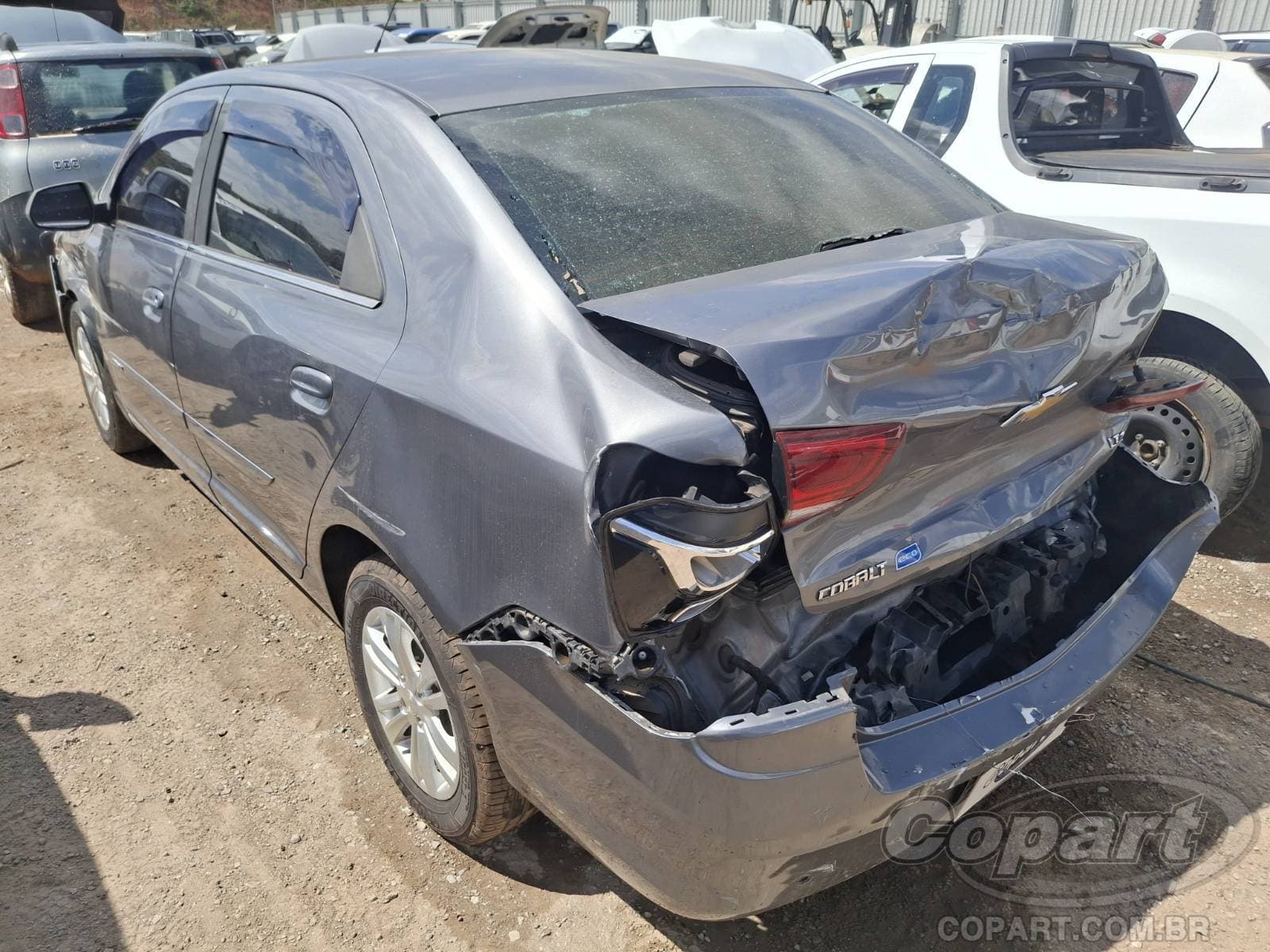 Chevrolet Cobalt 2018 — foto 3
