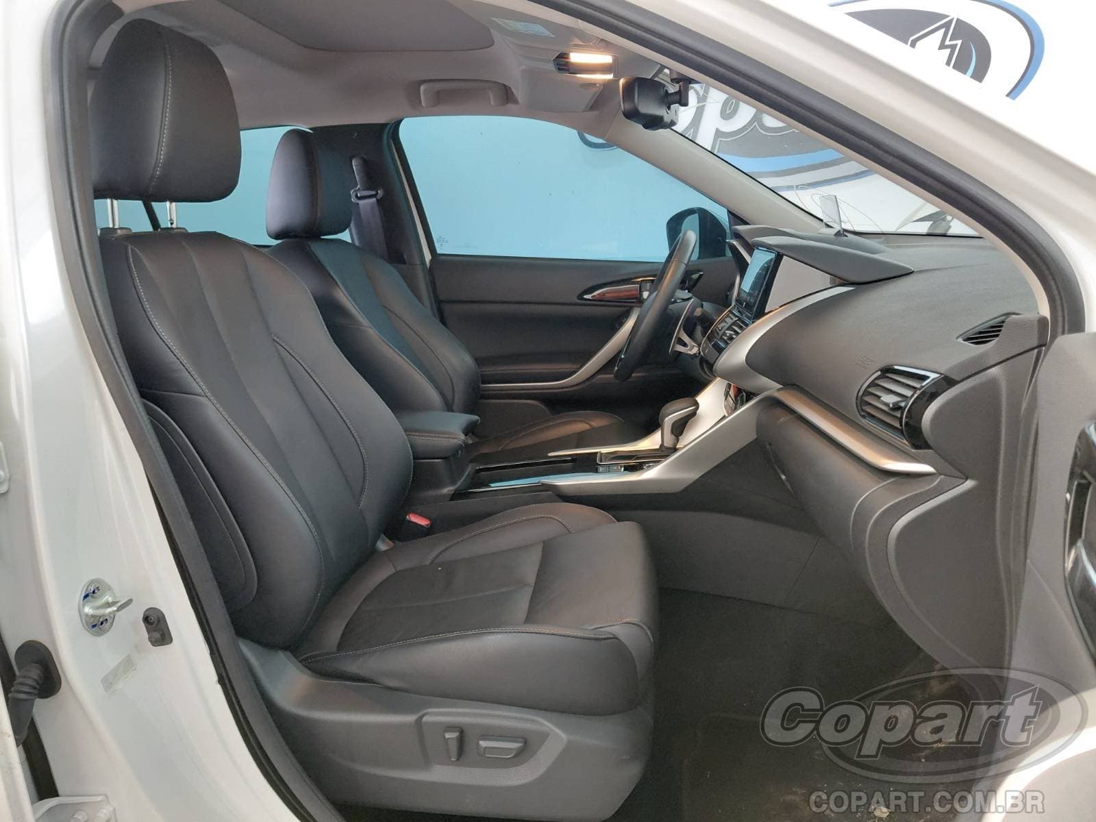 Mitsubishi Eclipse Cross 2025 — foto 5