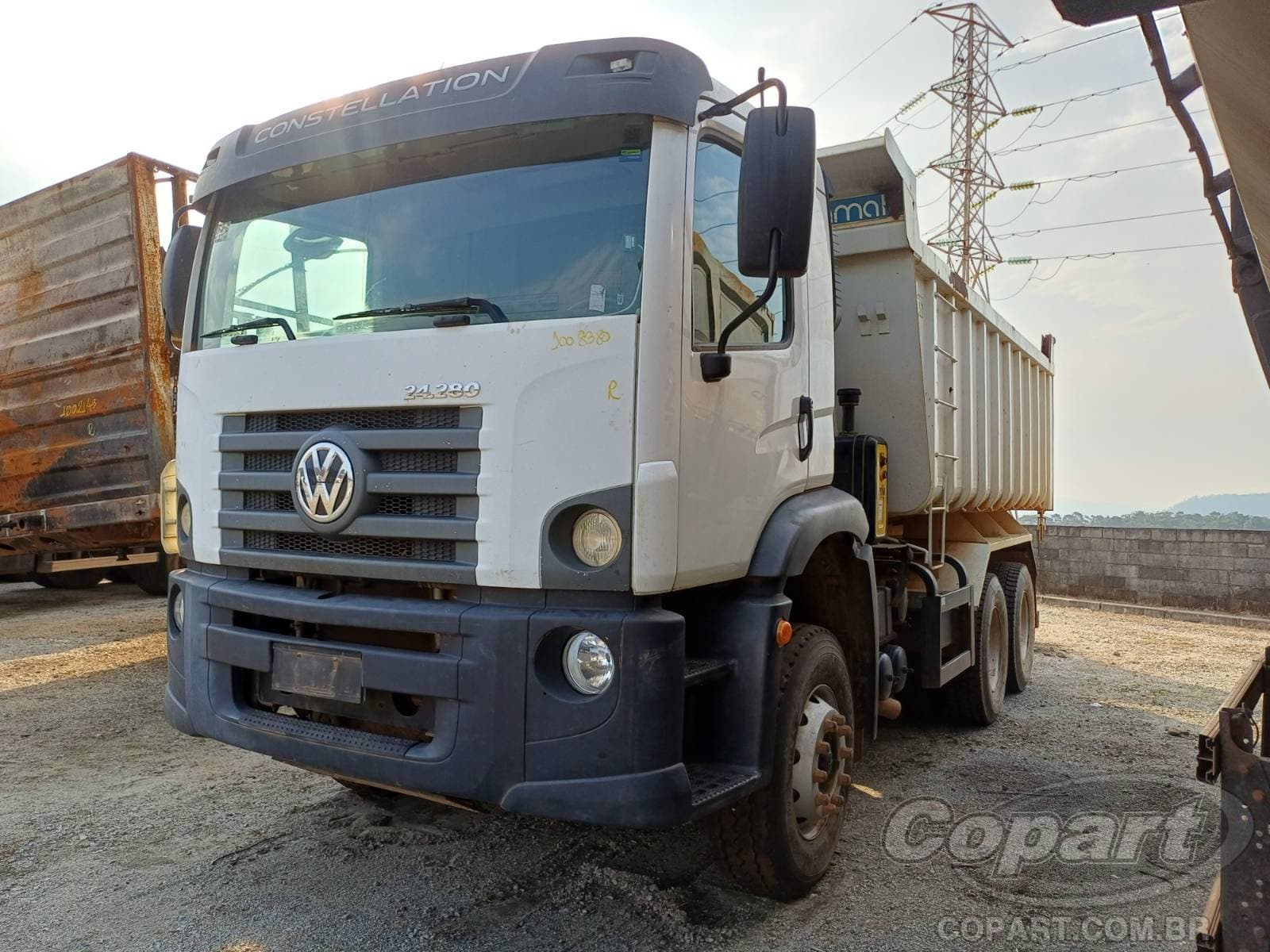 Volkswagen Constellation 2023 — foto 2
