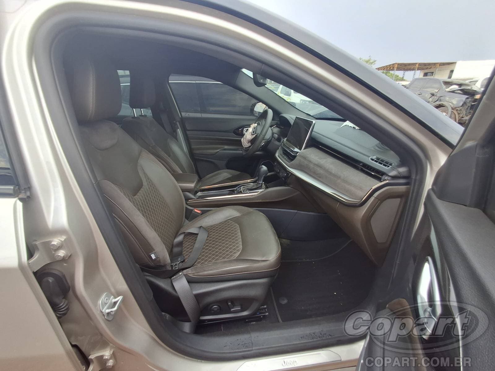 Jeep Commander 2023 — foto 5