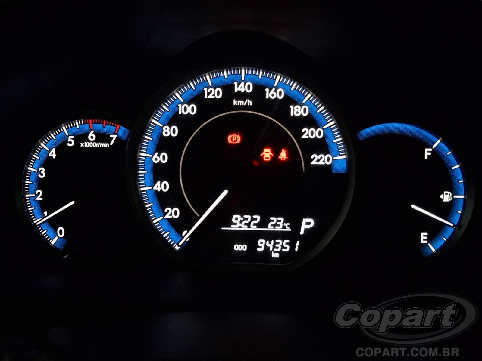Toyota Yaris 2023 — foto 8