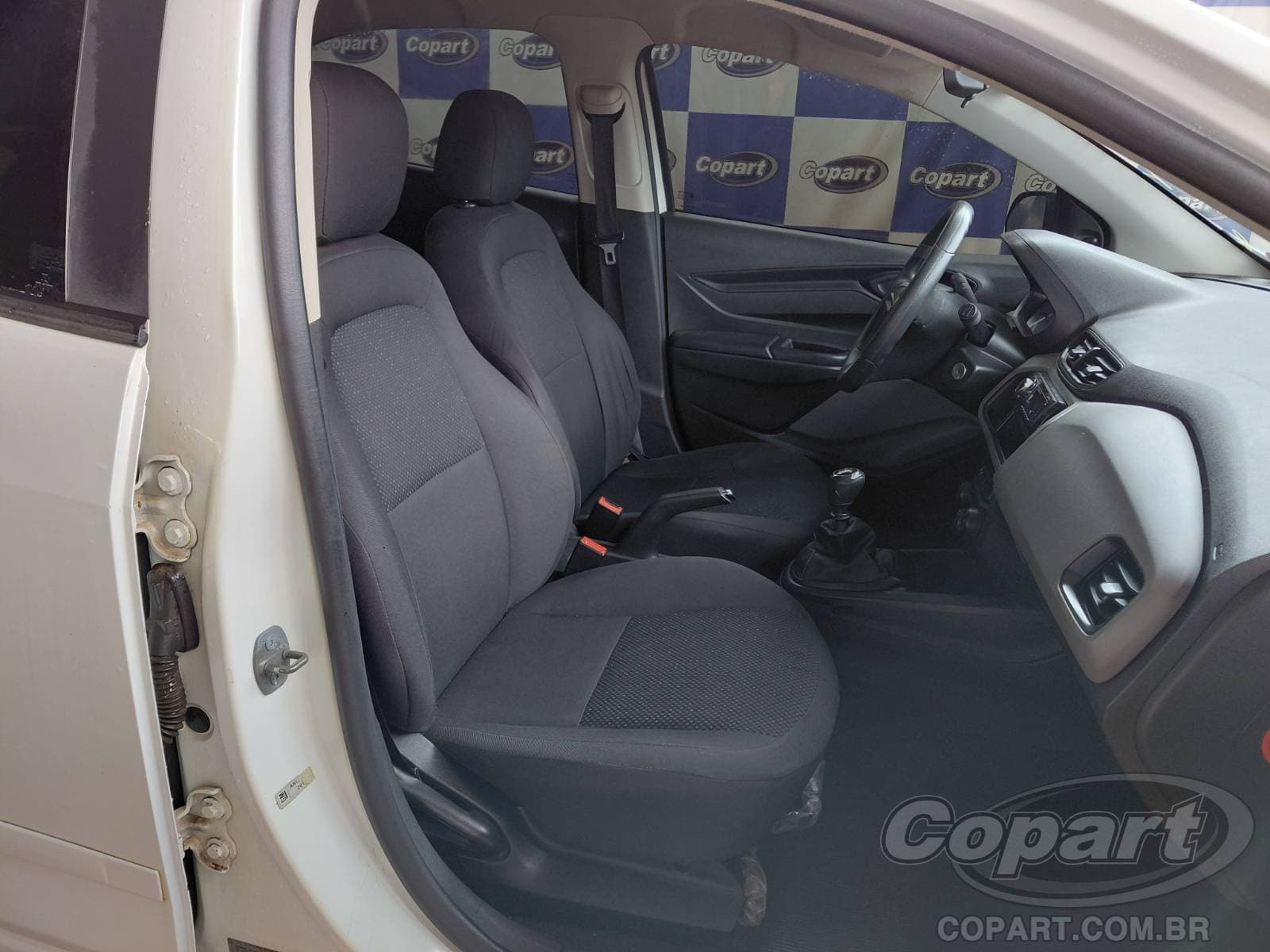 Chevrolet Onix 2018 — foto 5