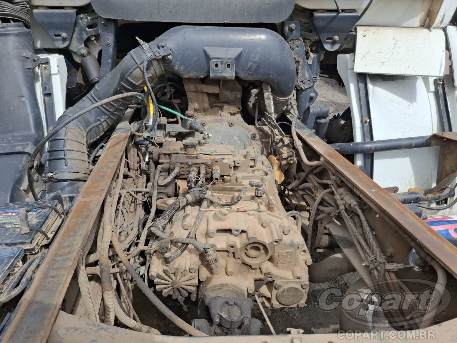 Volkswagen Constellation 2015 — foto 7