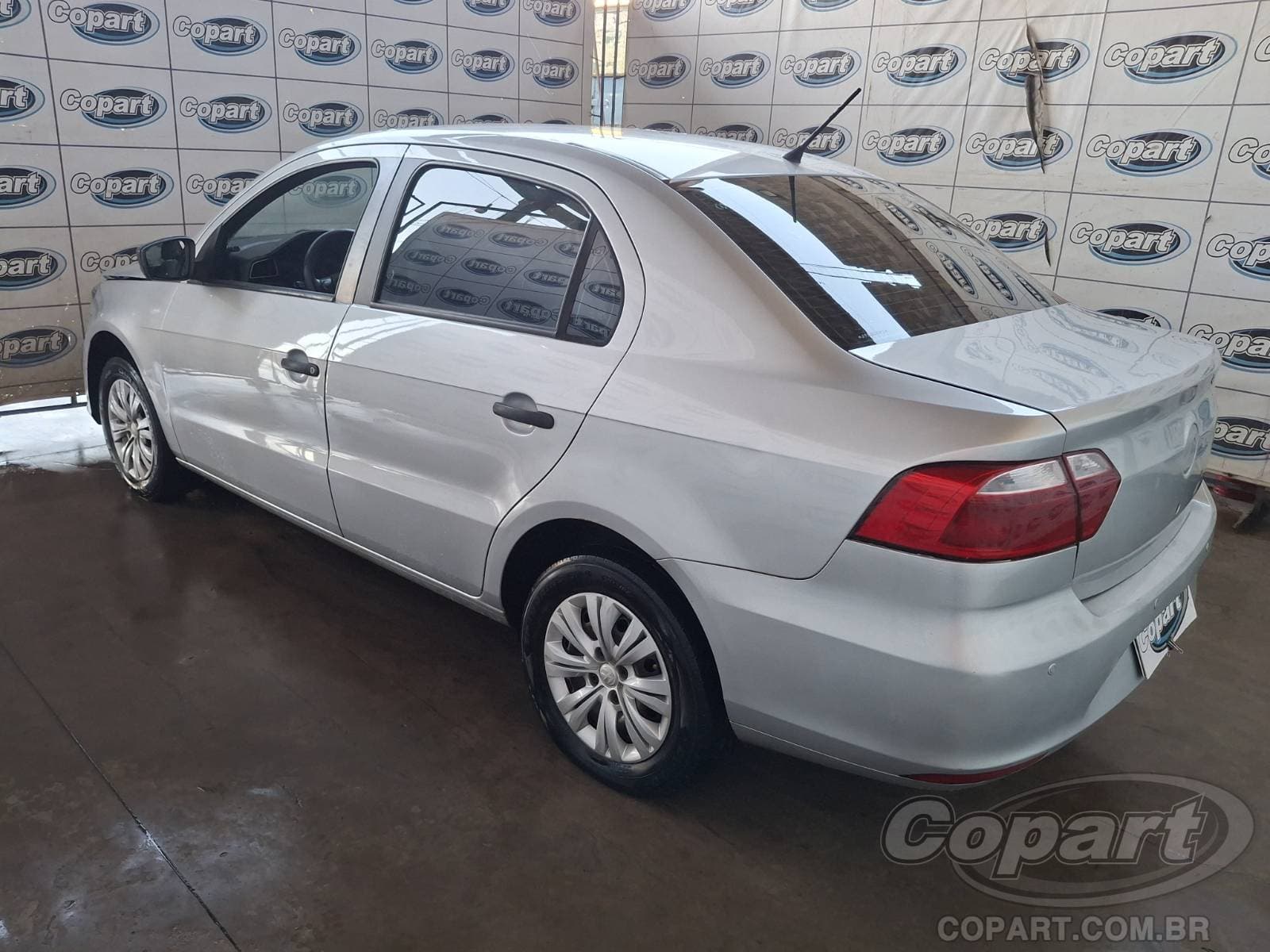 Volkswagen Voyage 2018 — foto 3