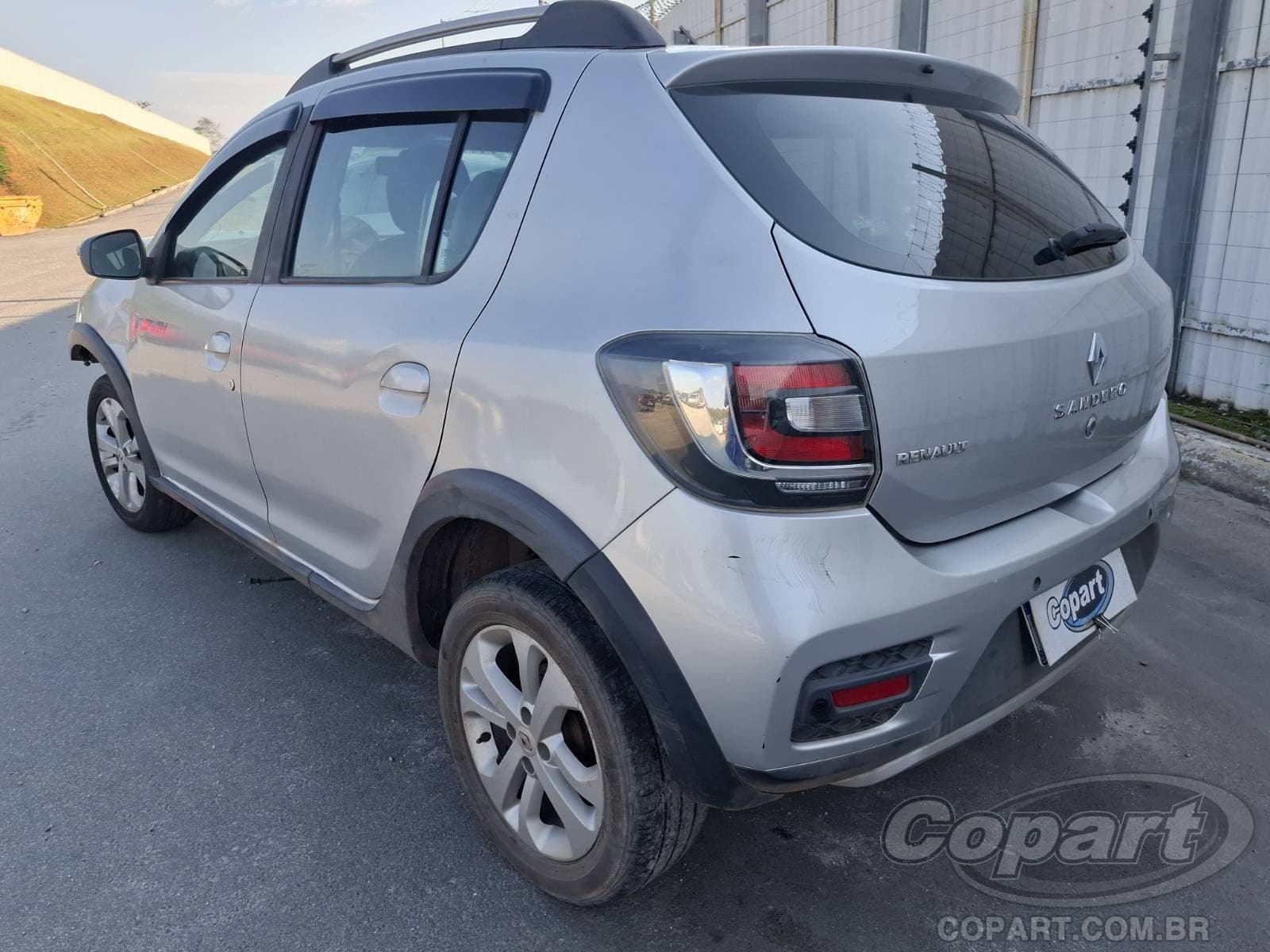 Renault Sandero 2016 — foto 3