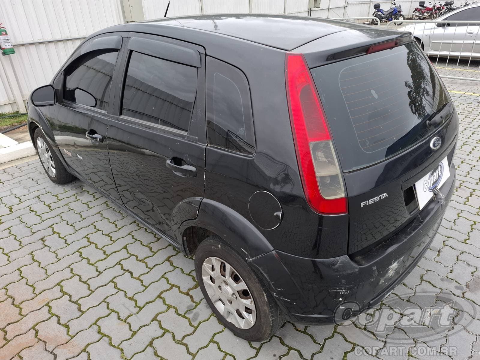 Ford Fiesta 2013 — foto 3