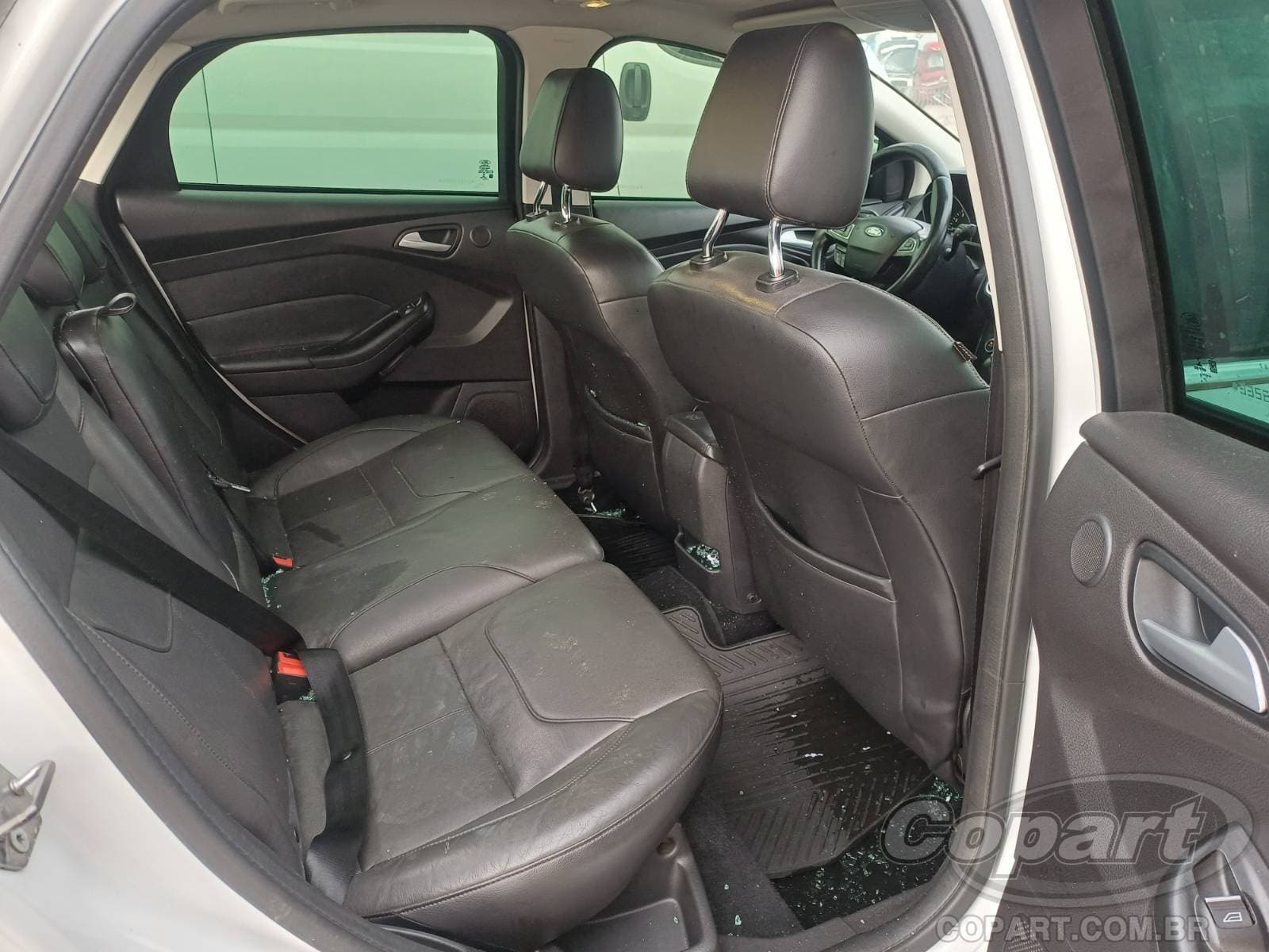 Ford Focus Fastback 2018 — foto 6