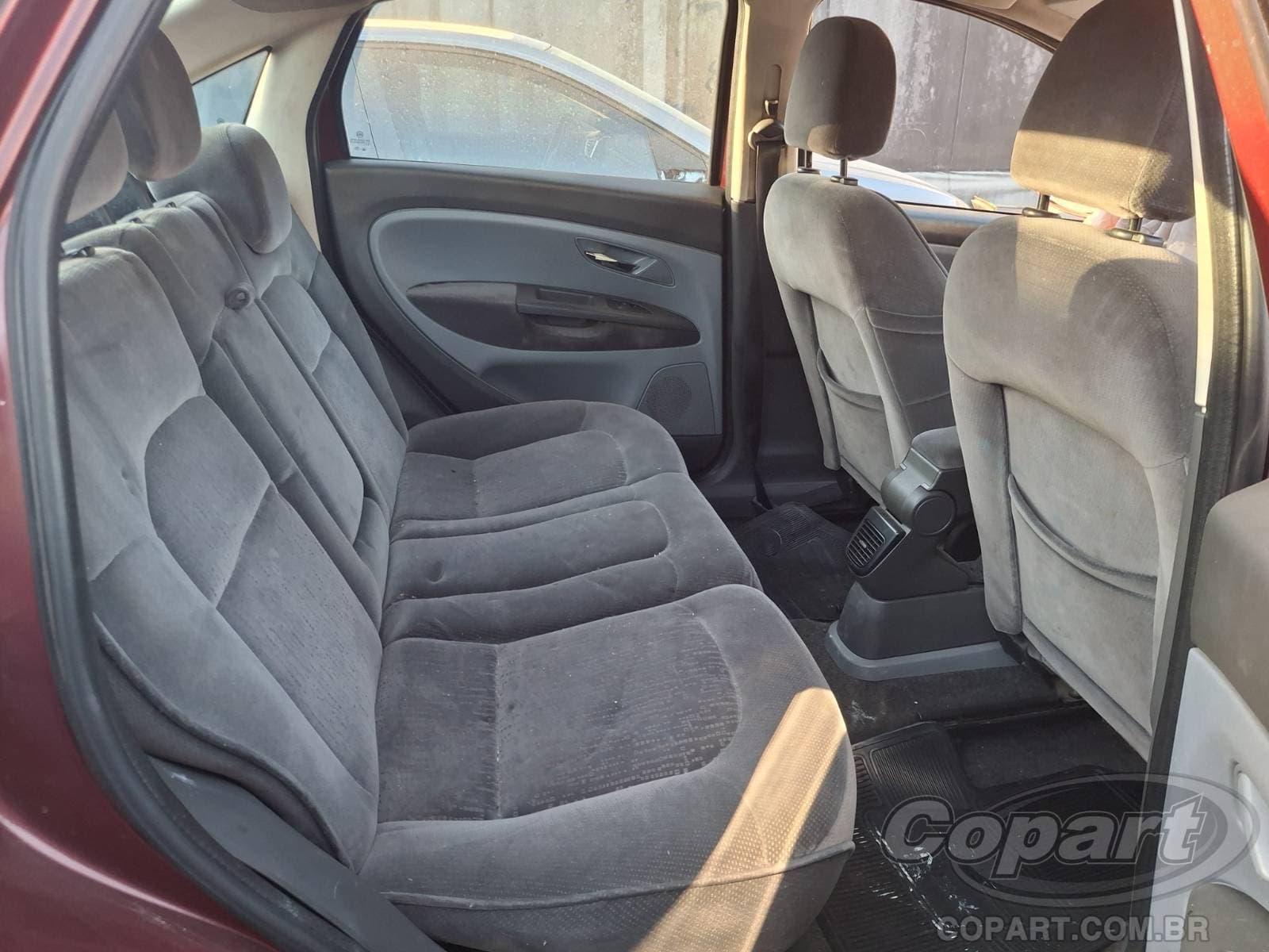 Fiat Linea 2010 — foto 6