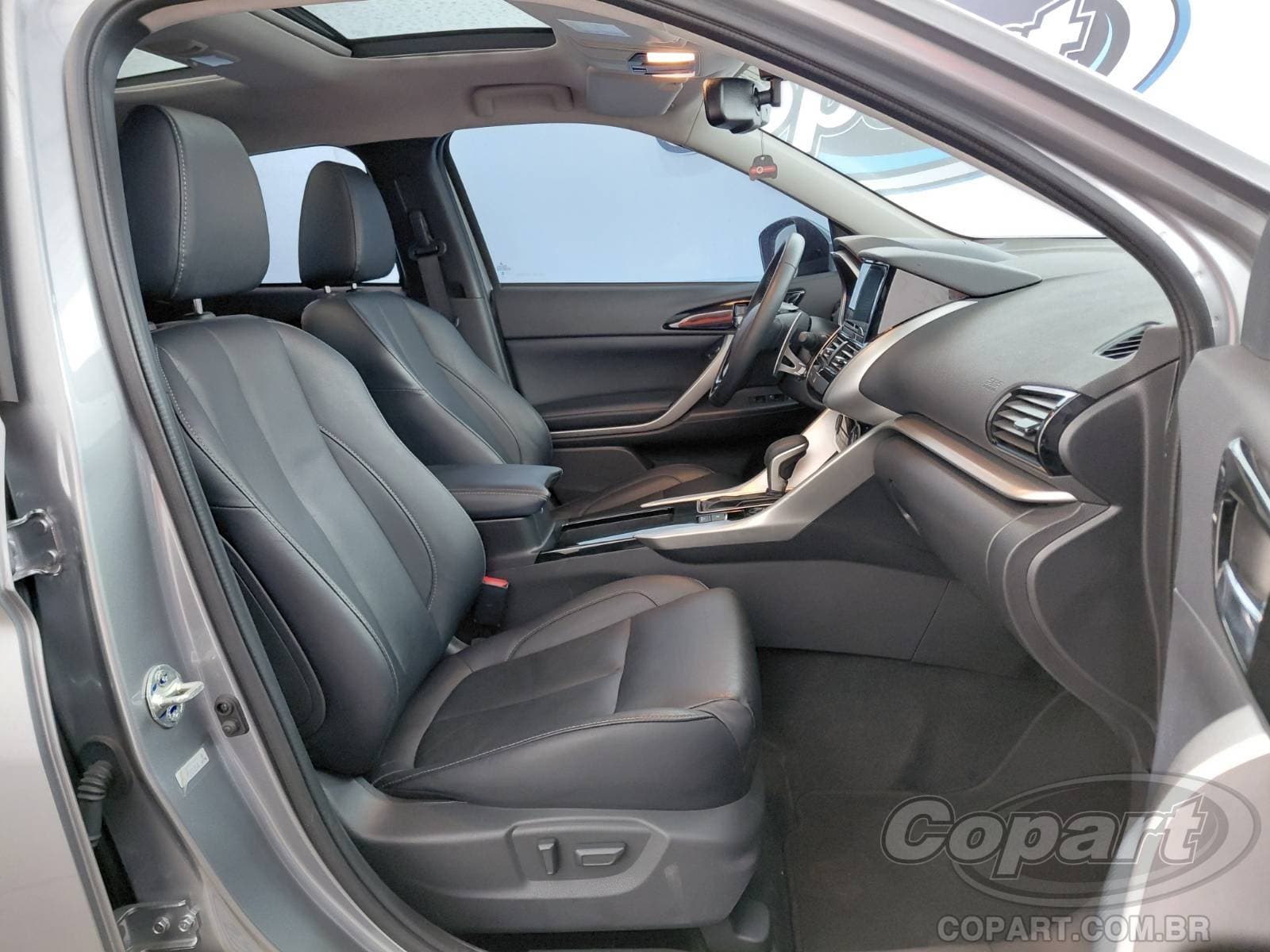 Mitsubishi Eclipse Cross 2025 — foto 5