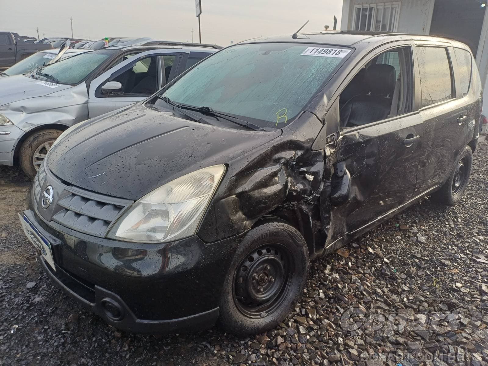 Nissan Livina 2010 — foto 2