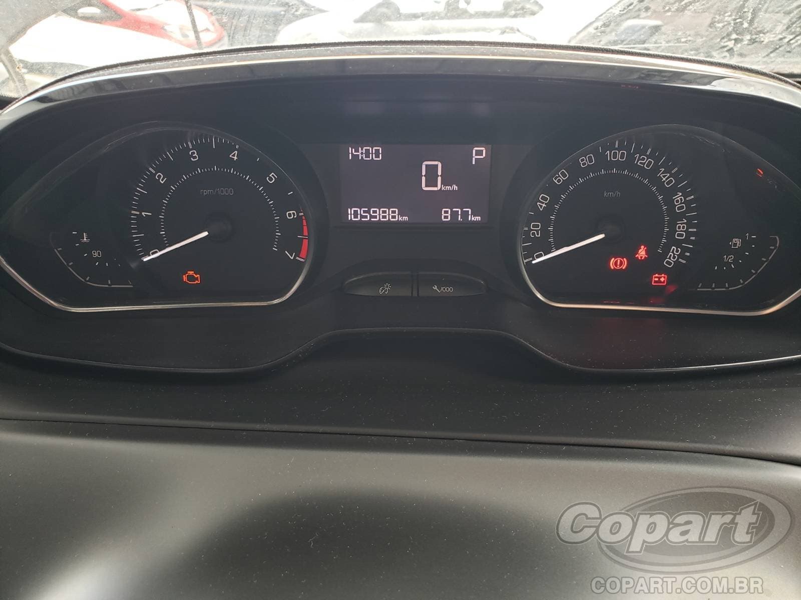 Peugeot 208 2016 — foto 8