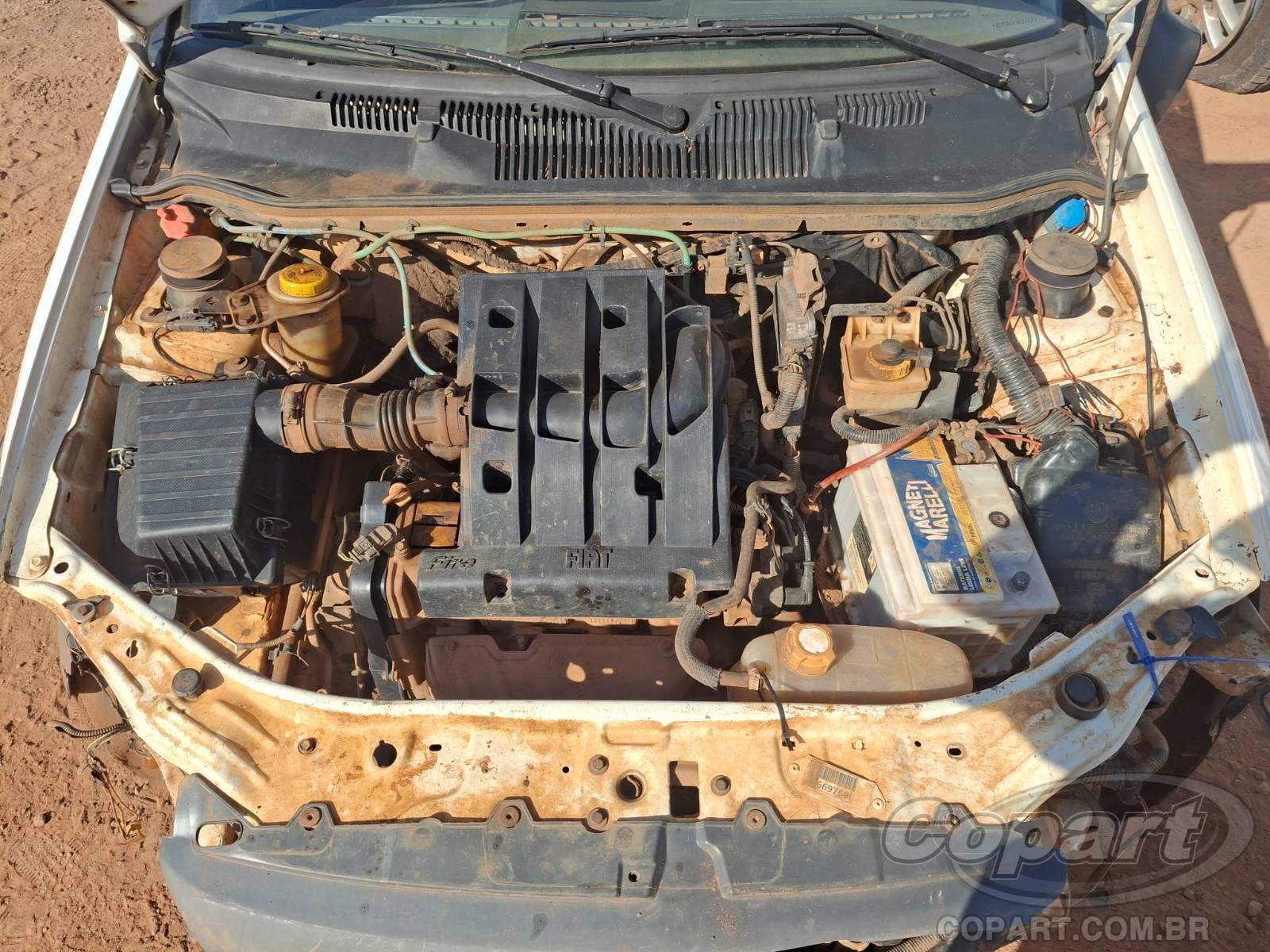 Fiat Strada 2014 — foto 7