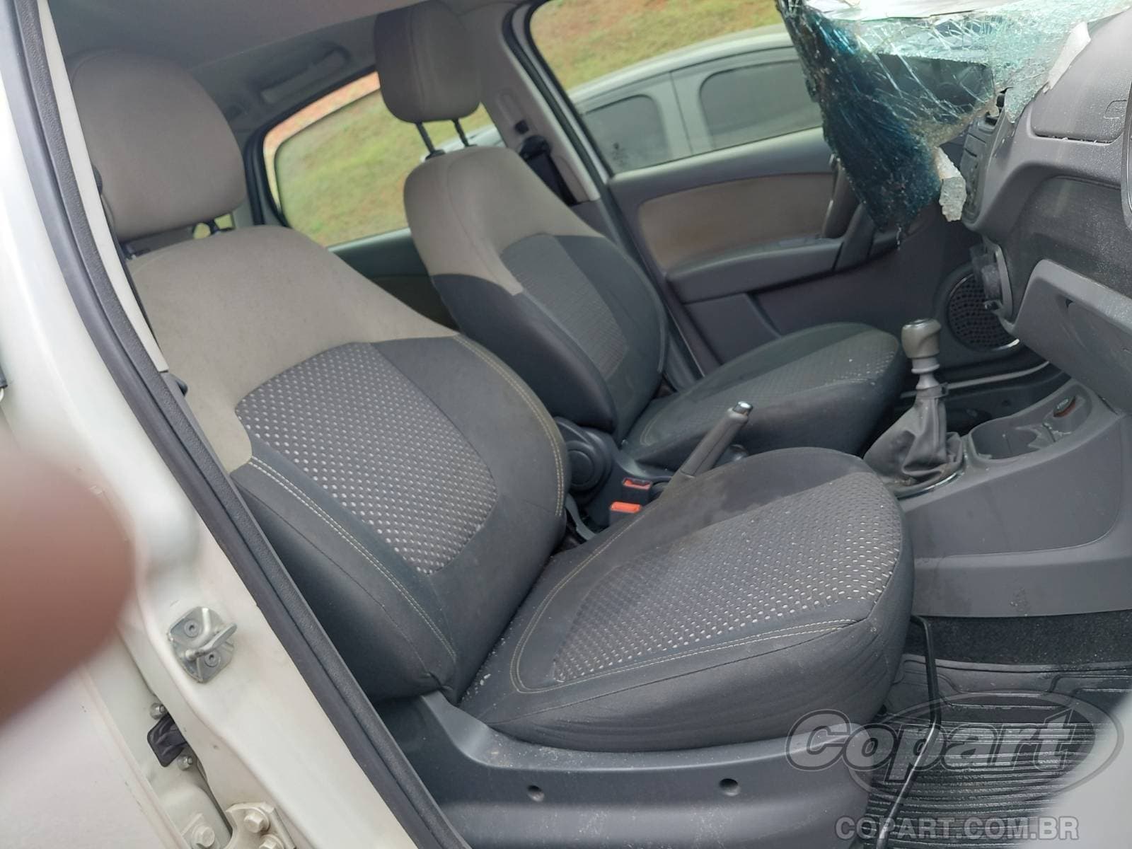 Fiat Grand Siena 2013 — foto 5