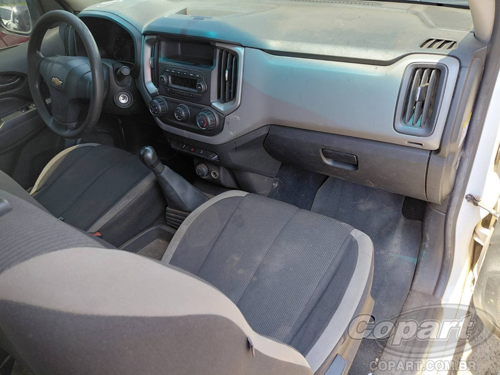 Chevrolet S10 2022 — foto 9