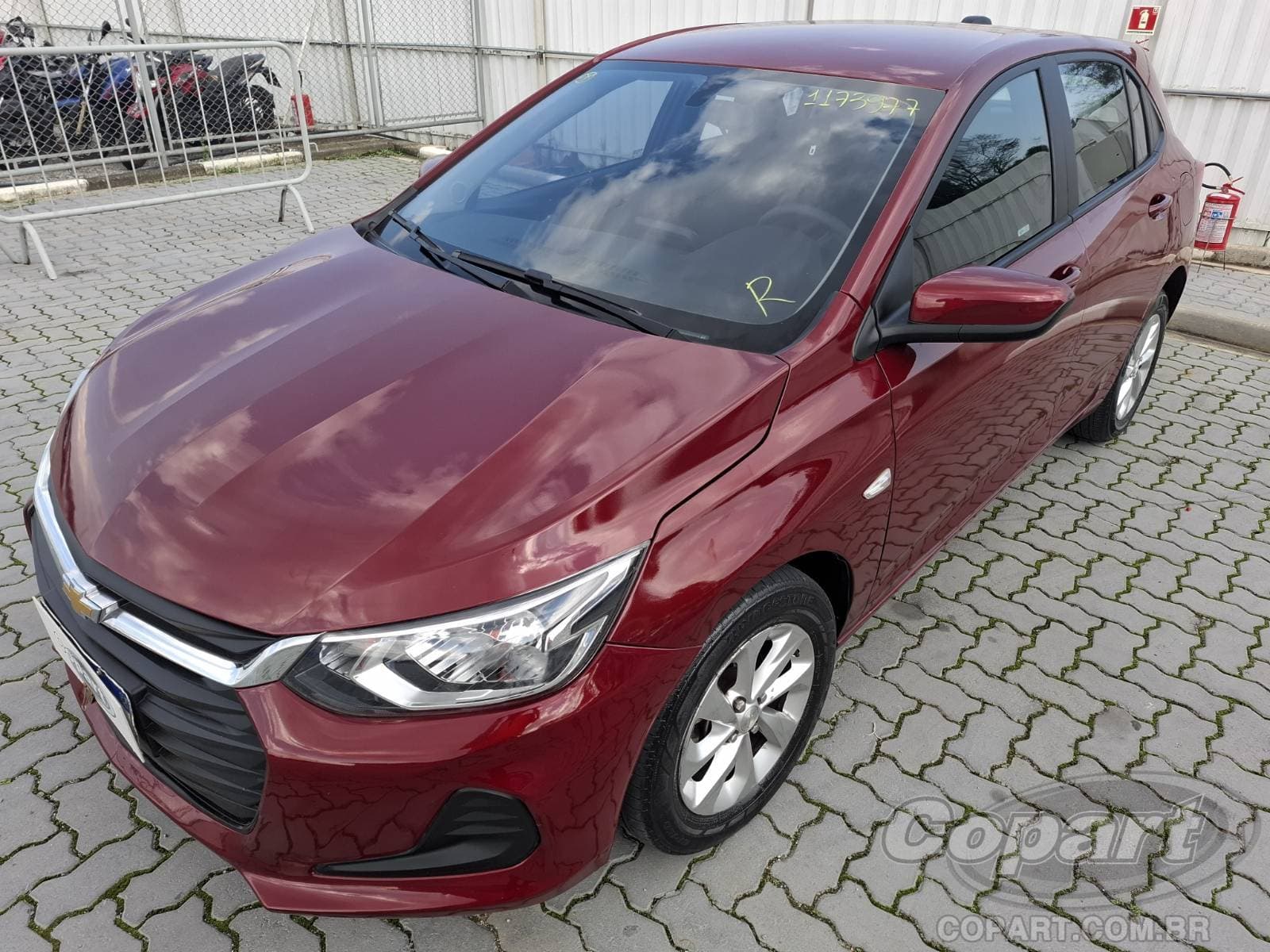 Chevrolet Onix 2020 — foto 2