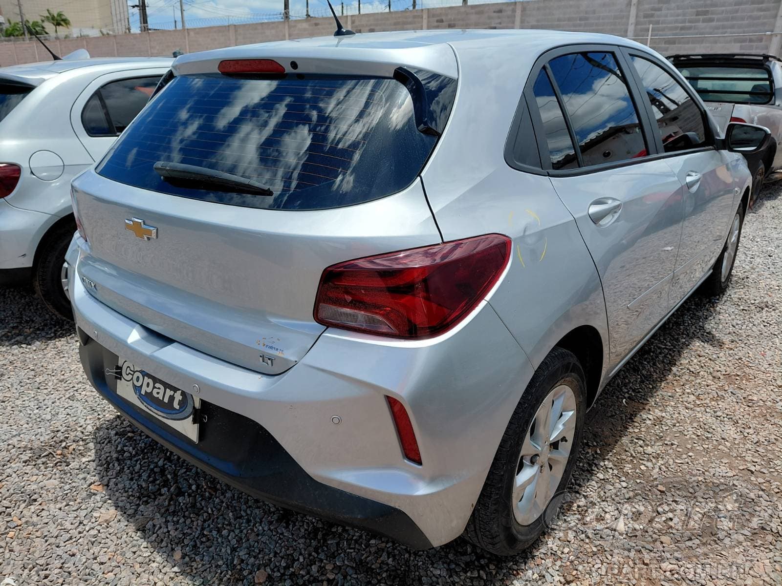 Chevrolet Onix 2023 — foto 4
