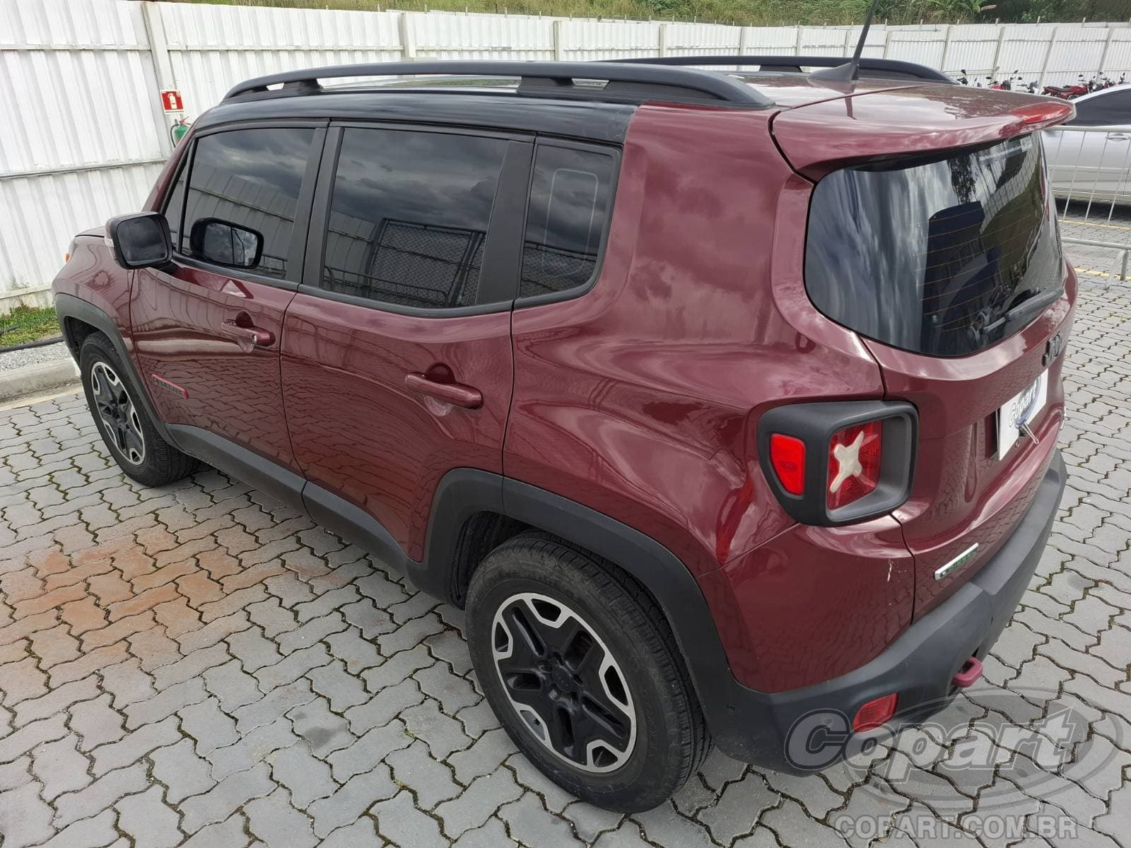Jeep Renegade 2017 — foto 3